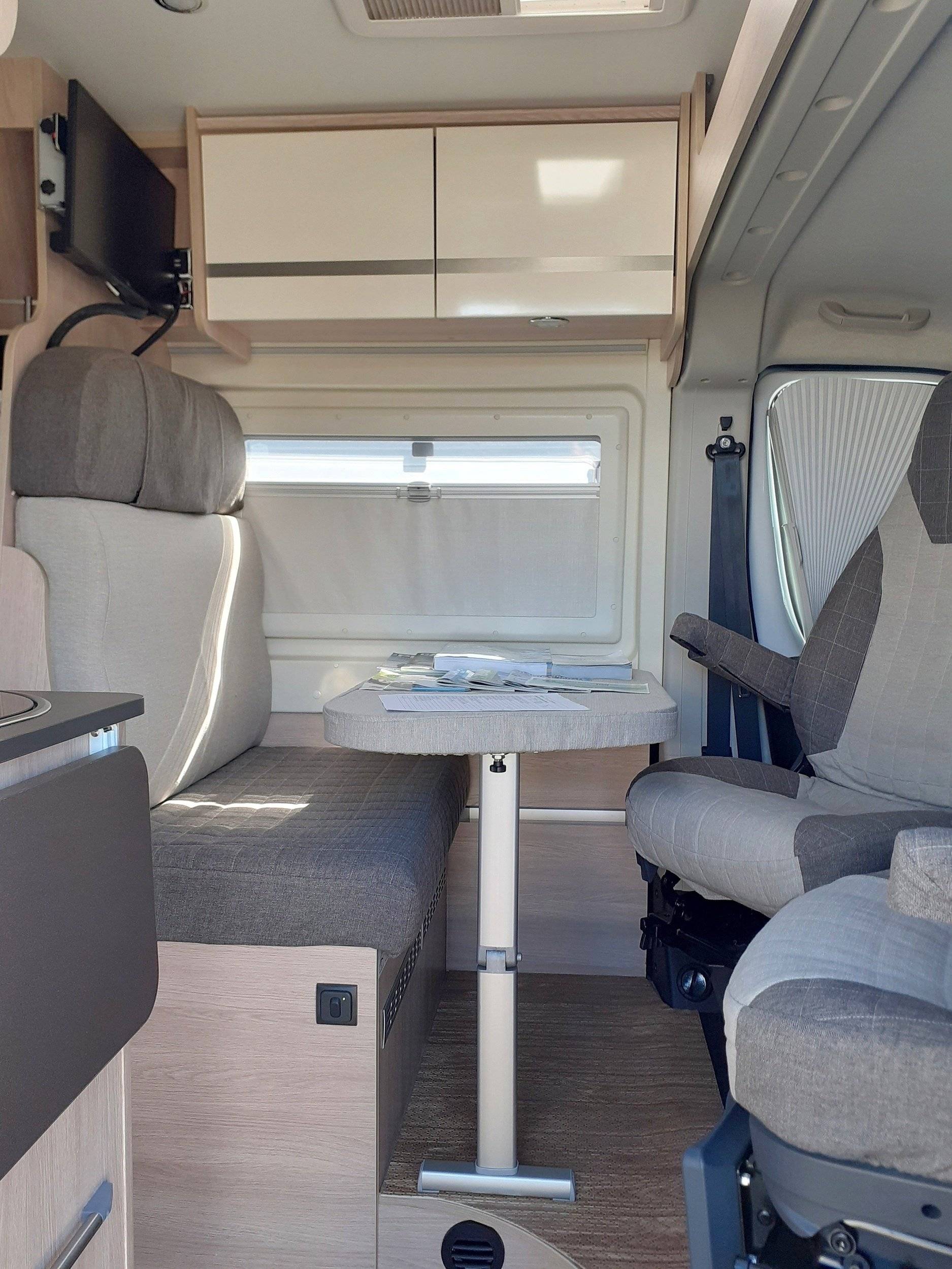 Giottiline Giotti Van 60 T Privilege by Rapidò