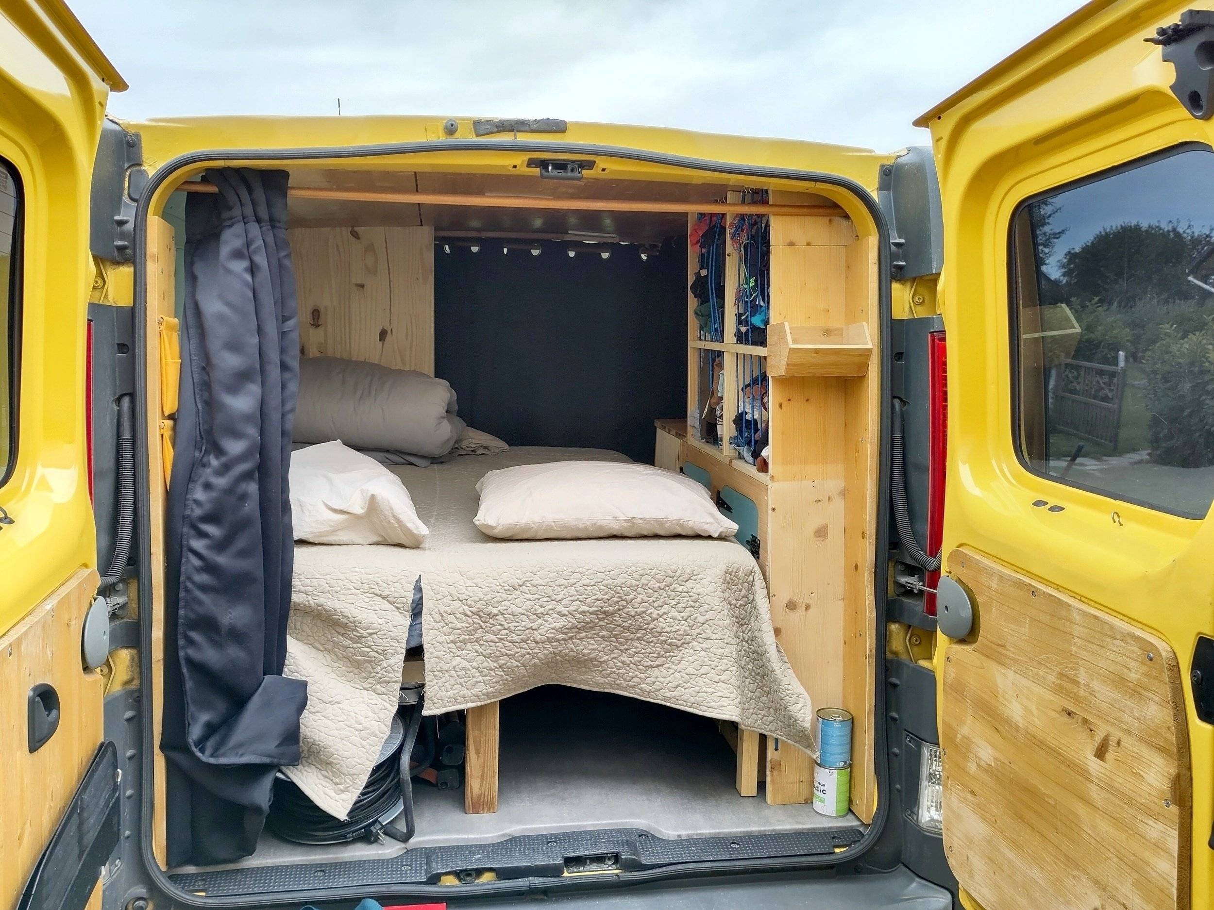 Couchages Renault Trafic - Yescapa