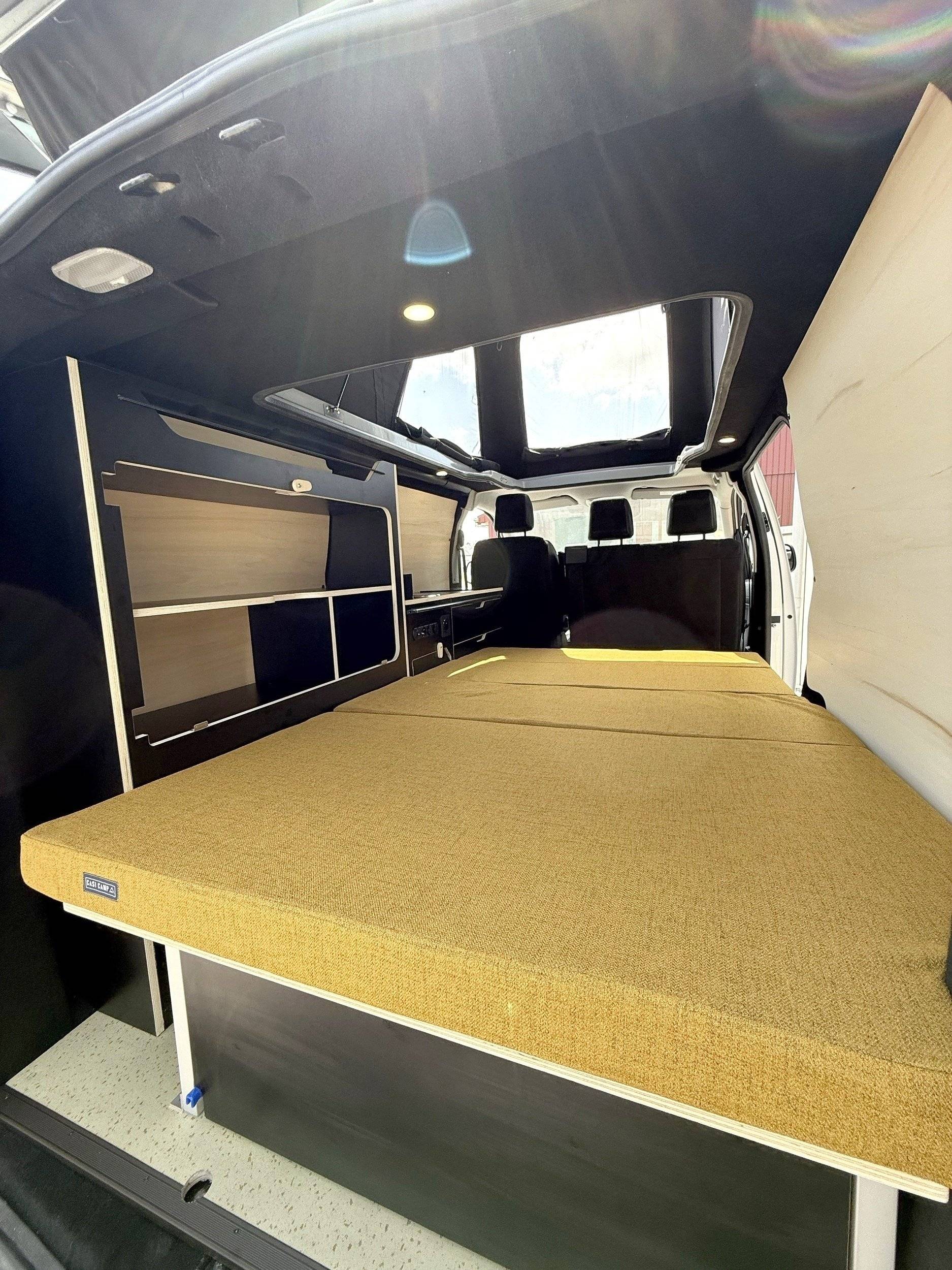 Plazas en cama Citroën Jumpy 2,2 l 120 ch - Yescapa