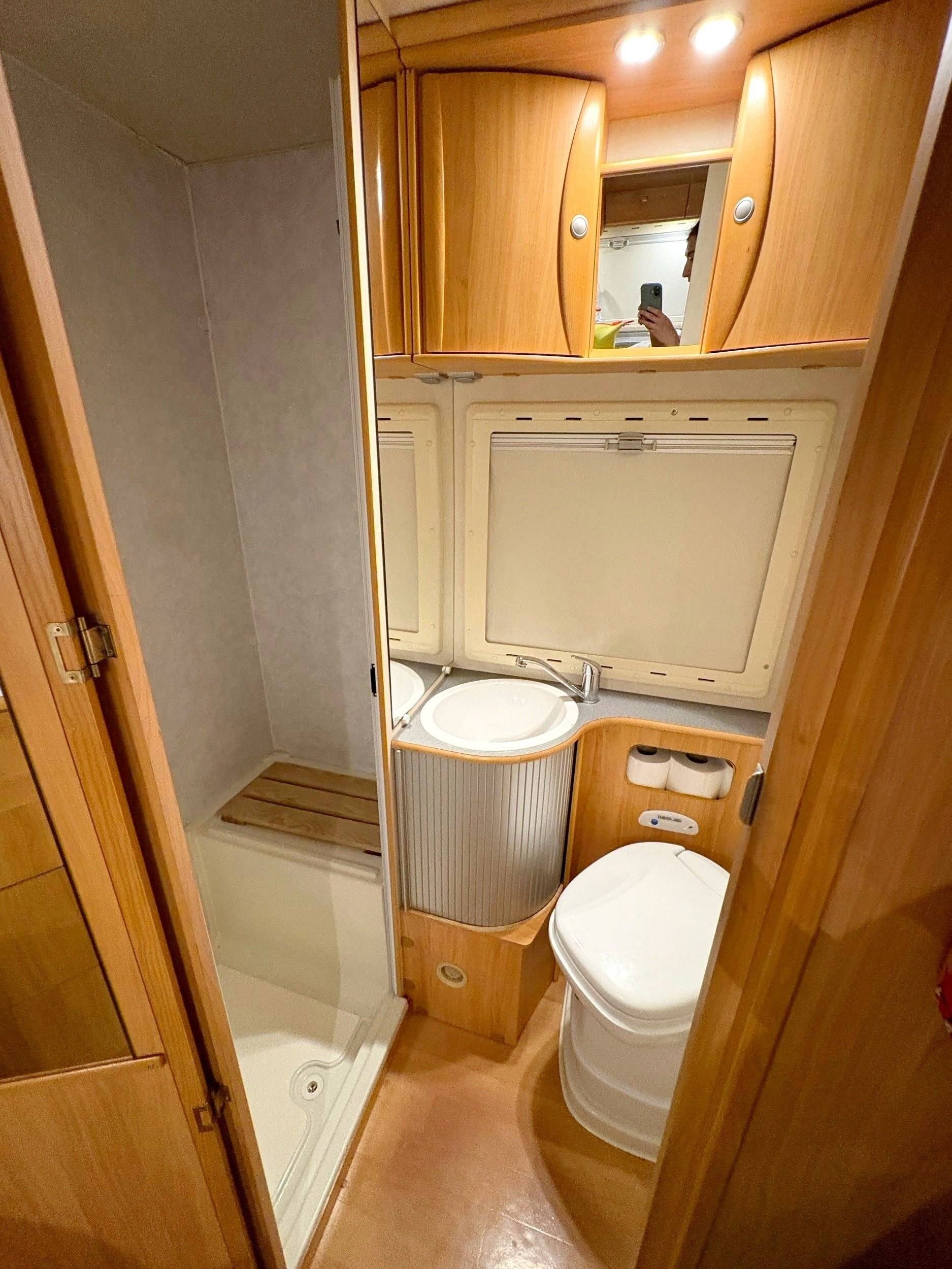 Adria ADRIA CORAL XL 660 SL