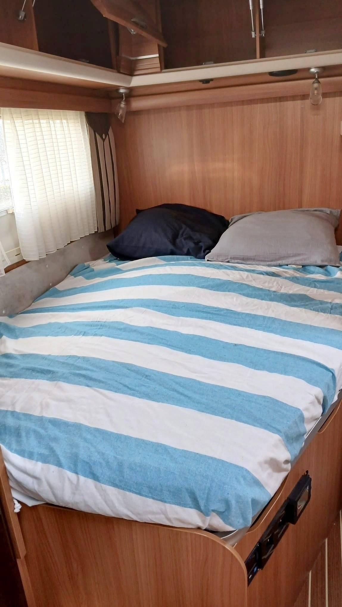 Berth Fiat Fiat ducato - Yescapa