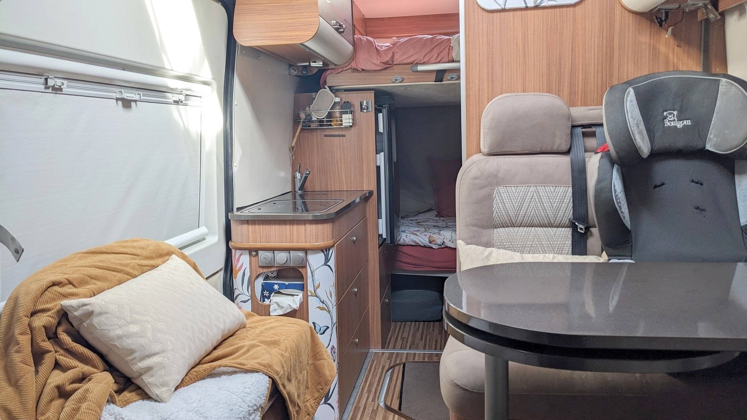 Dinette Fiat Fiat 2,3 l 130 ch. - Yescapa