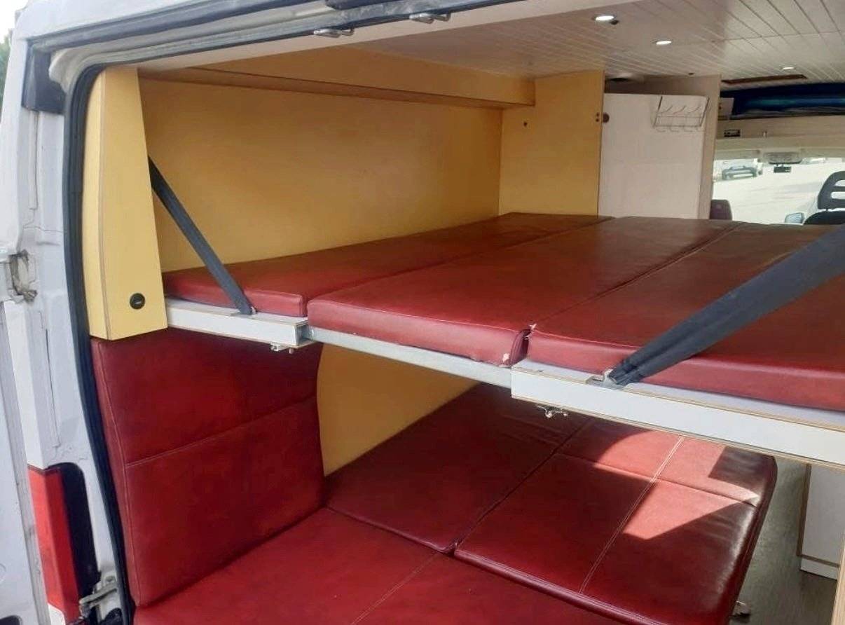 Berth Fiat 2,0 l 115 ch - Yescapa
