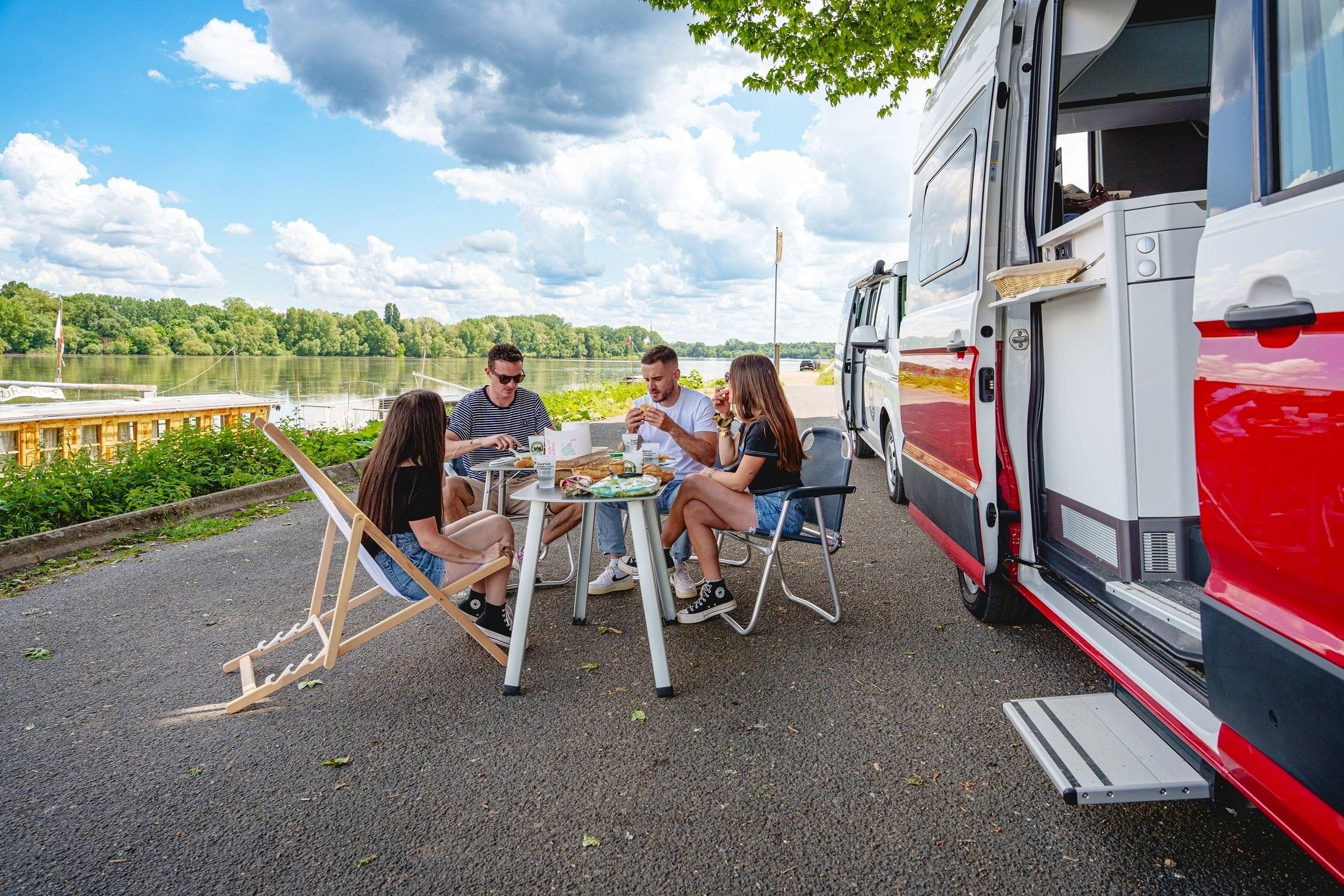 Volkswagen Grand California 600