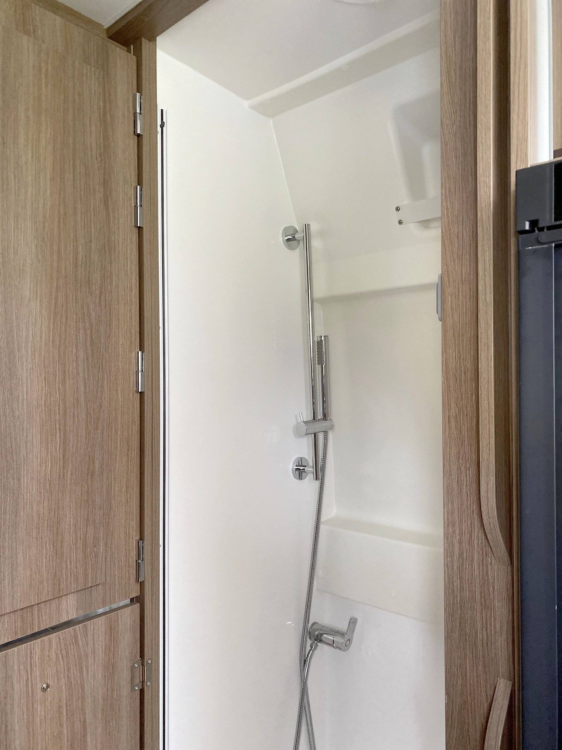 Campérêve 643 LIMITED