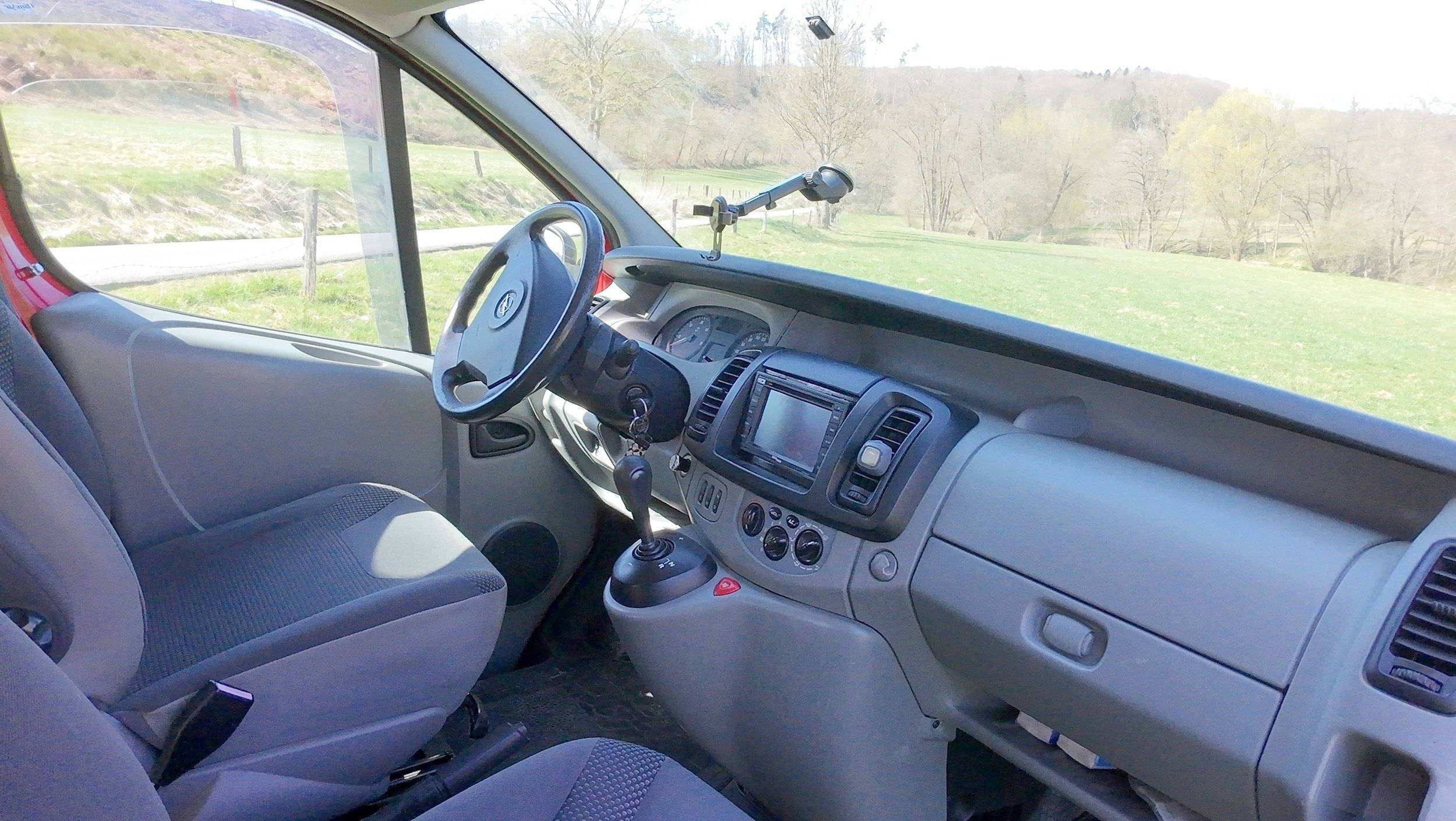 Giovanni opel vivaro L2H1