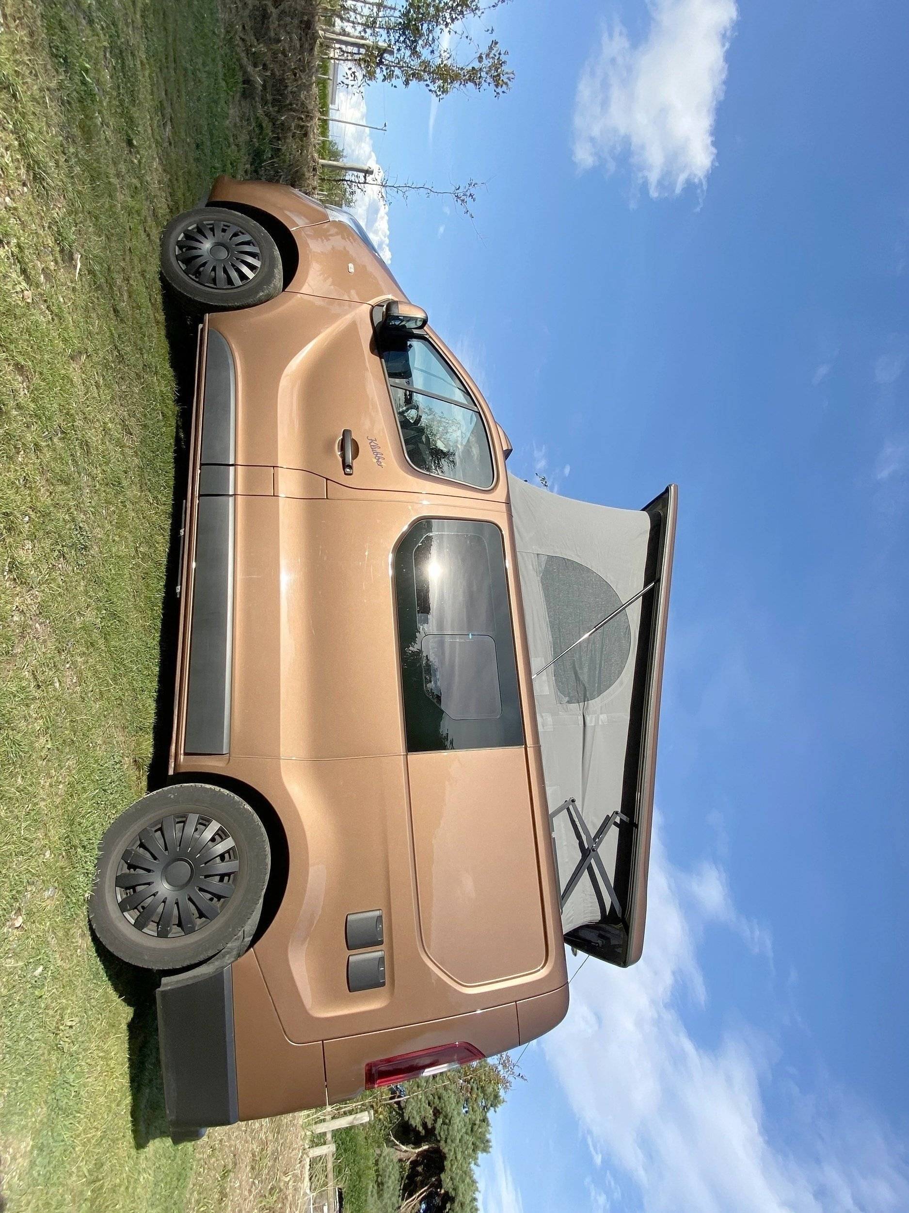 Klubber RENAULT TRAFIC III 1.6 ENERGY DCI 145 TWIN TURBO EU6 L1H1 2.7T