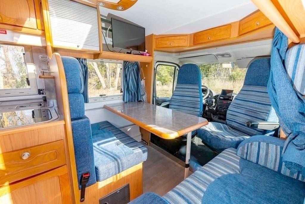 Camping-car Profilé 