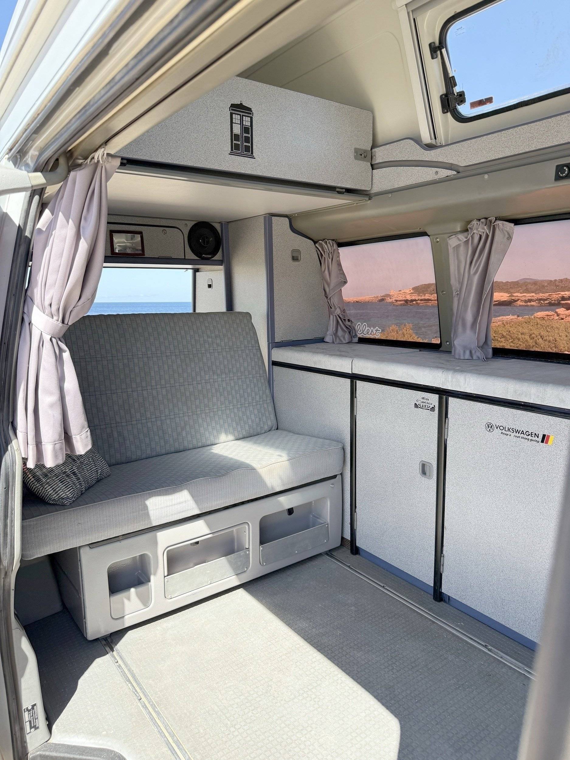 Volkswagen California