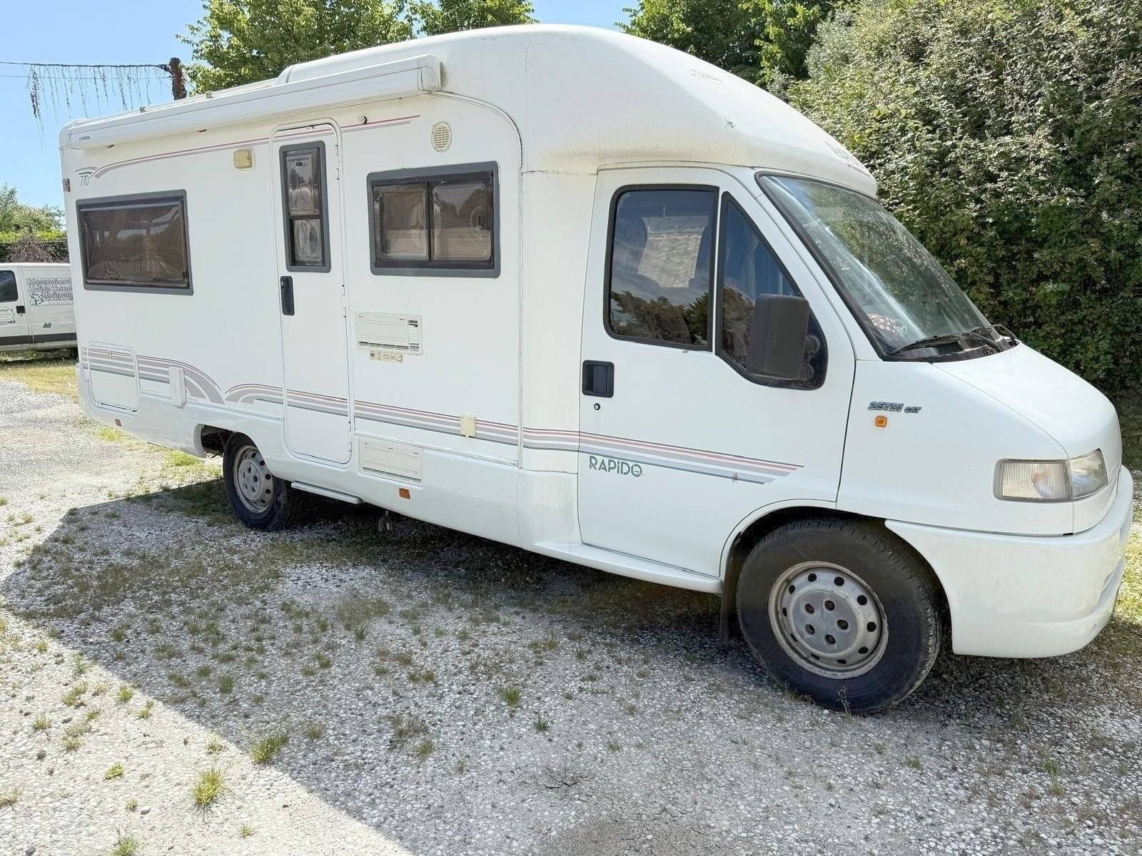 Car Caravane CARAVAN  