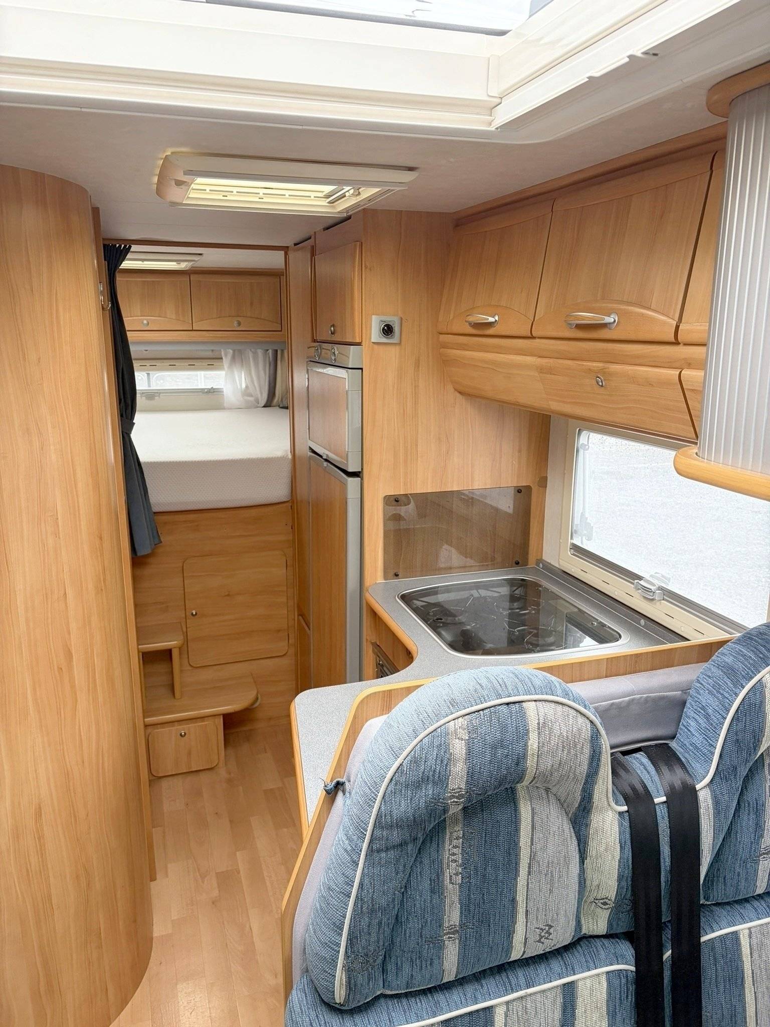 Adria 4 Twin