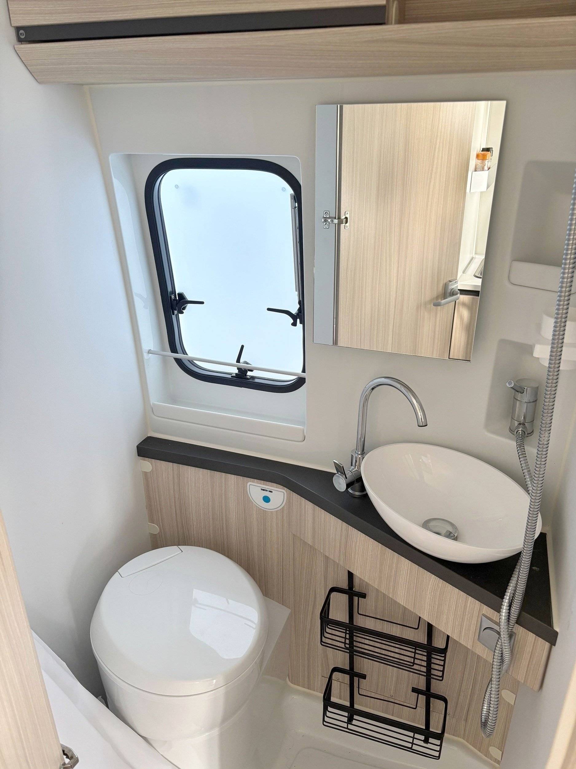 Adria  Adria Twin 600 SP