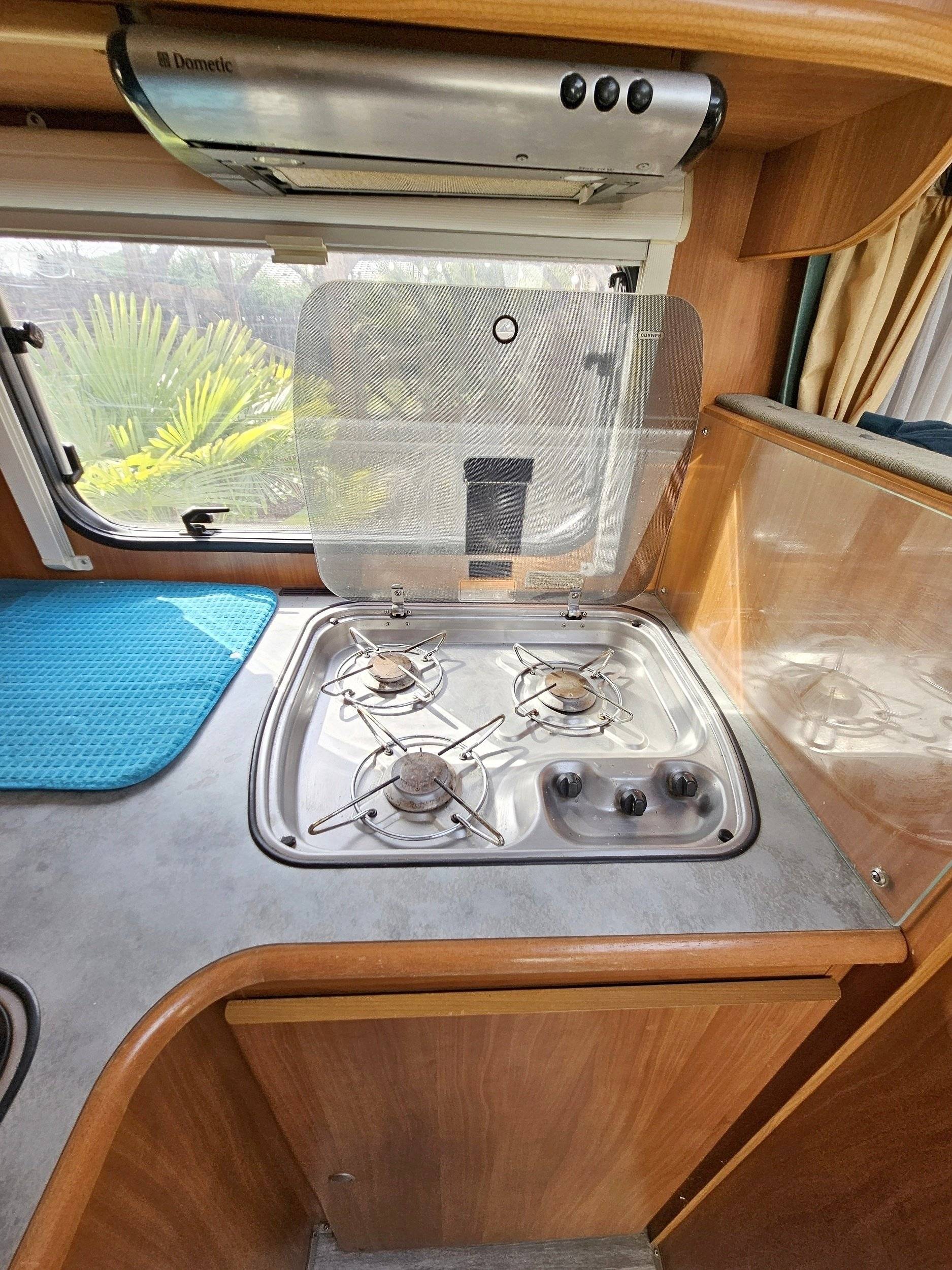 Dethleffs Globetrotter Elegance