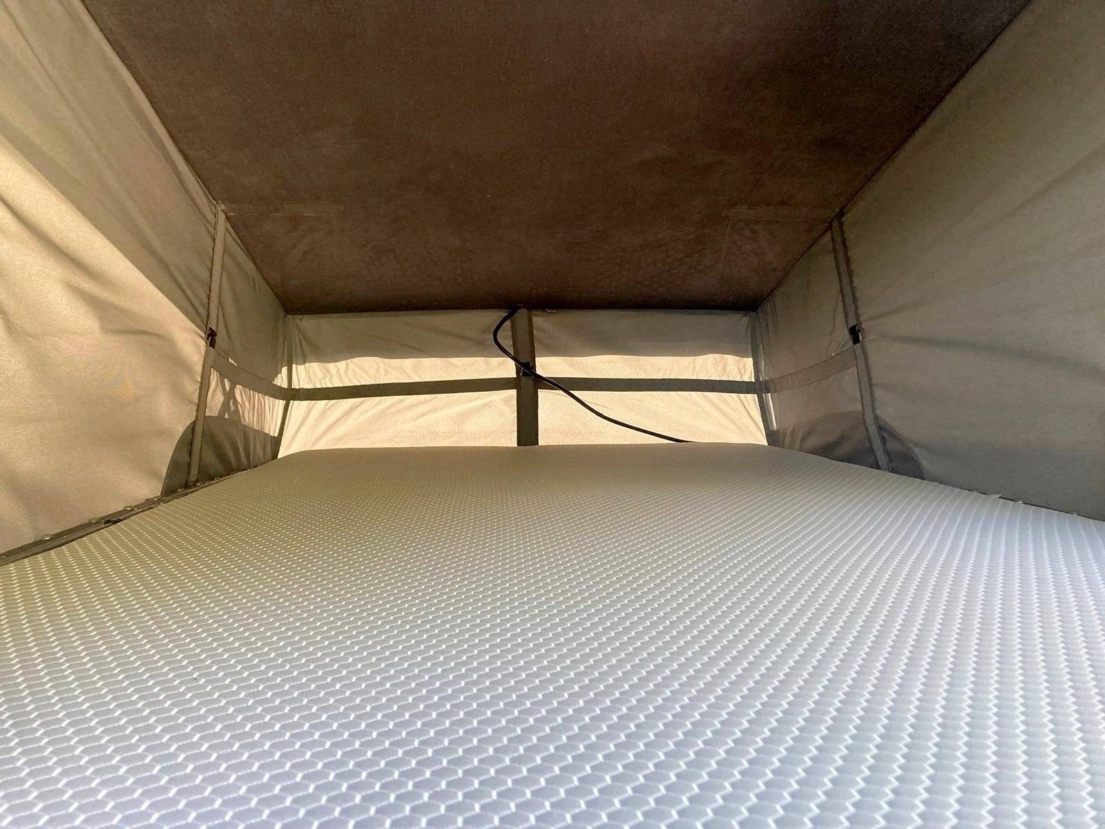 Berth Peugeot Expert 2,0l 120ch - Yescapa