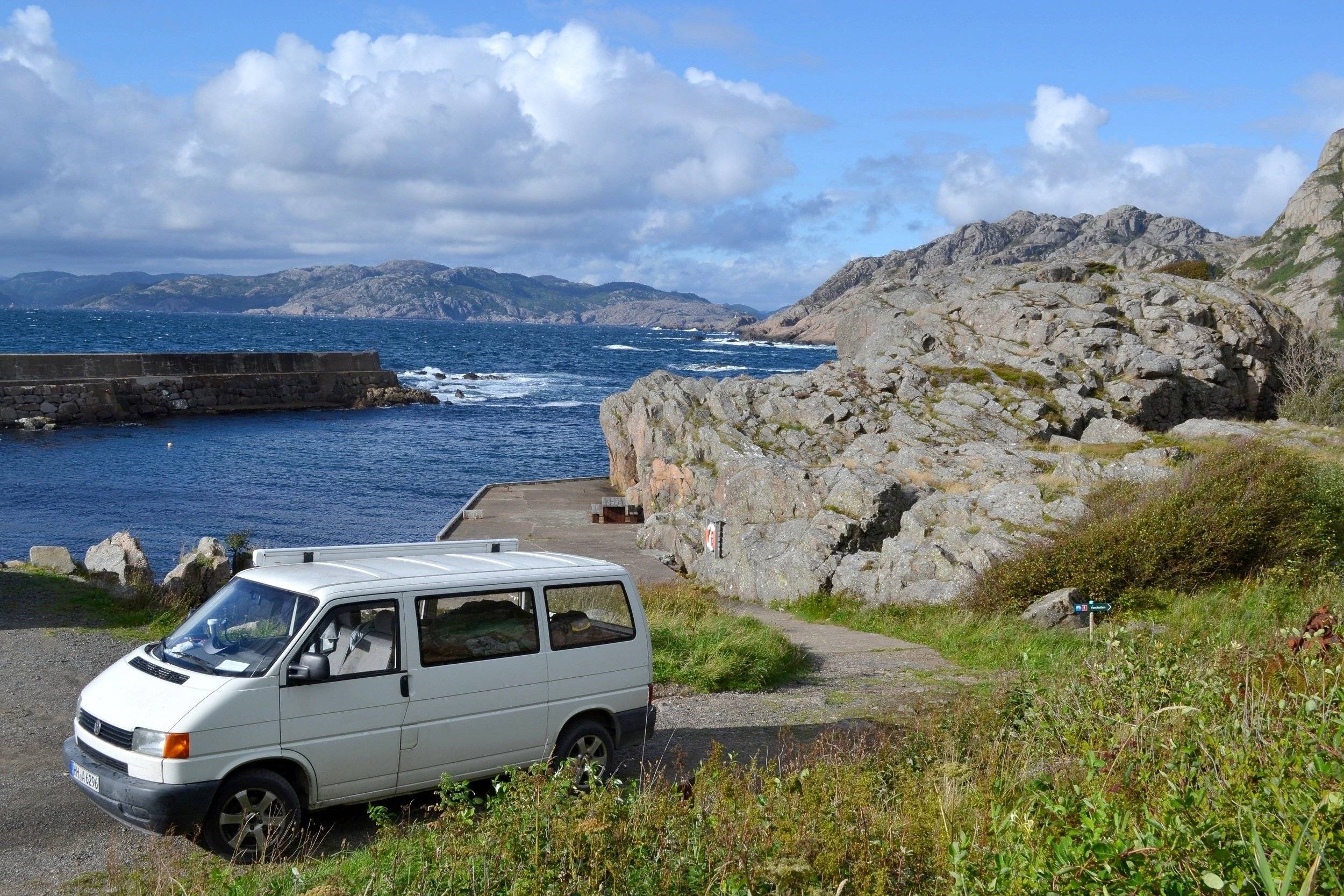 schräge Vorderansicht Volkswagen Volkswagen T4 - Yescapa