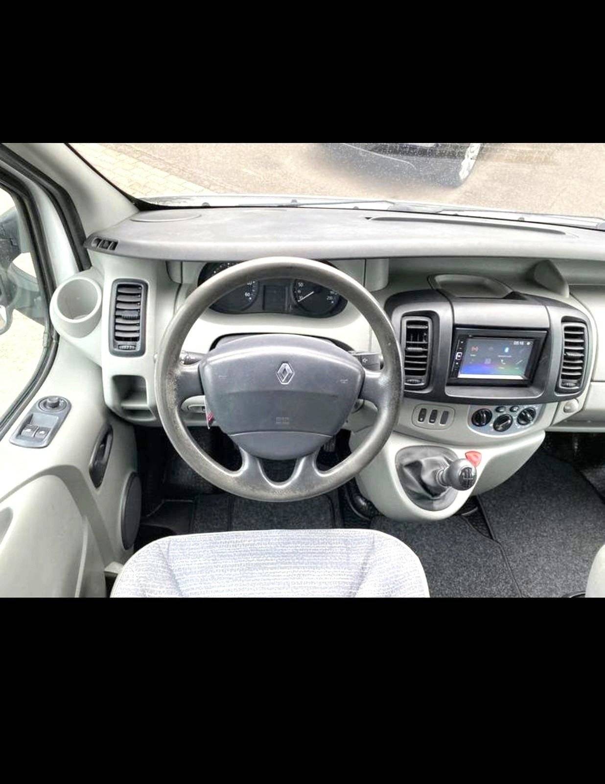 Plazas en cama Renault Trafic 1,6 l 115ch - Yescapa