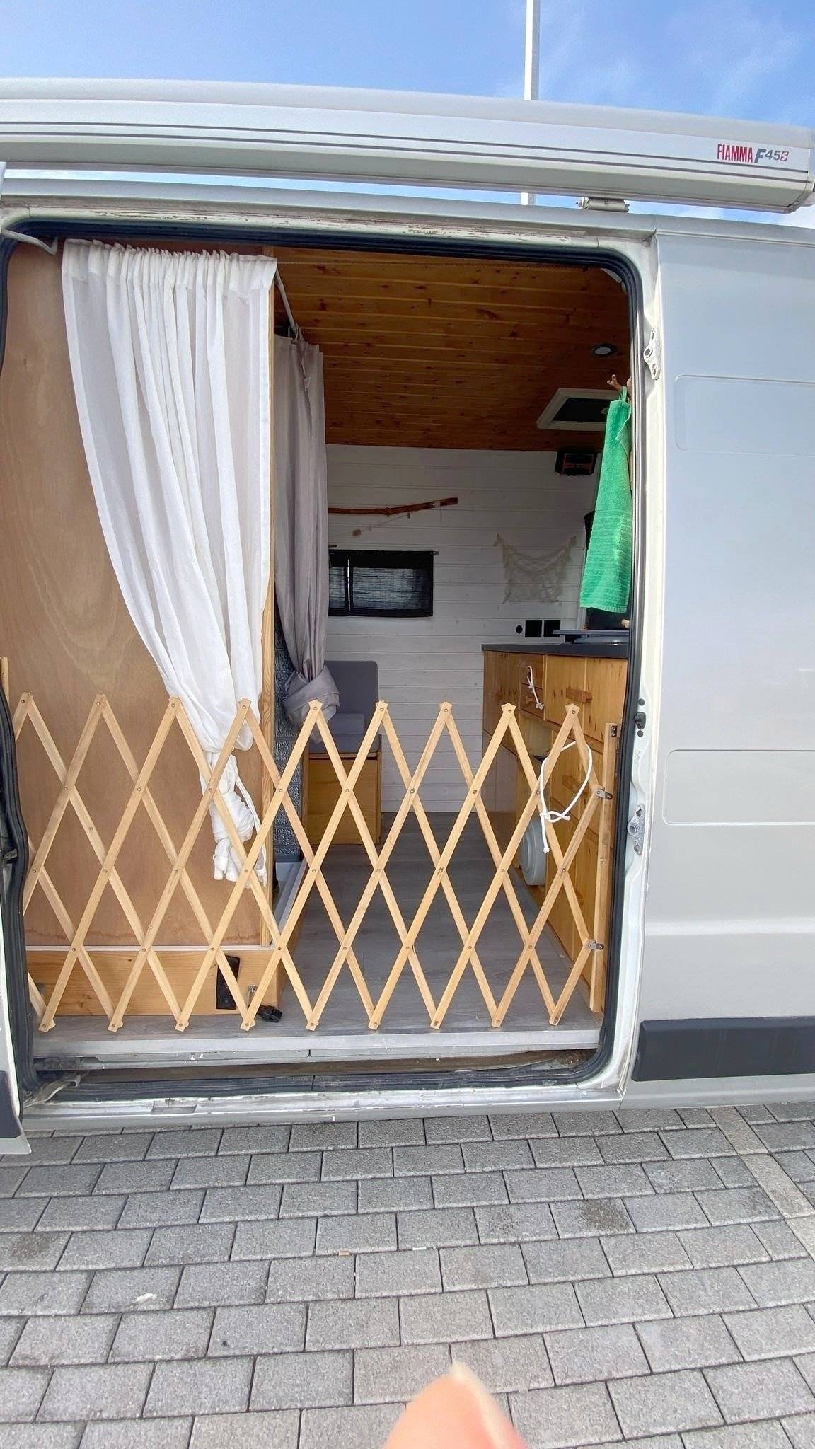 Converted PEUGEOT BOXER L3H2