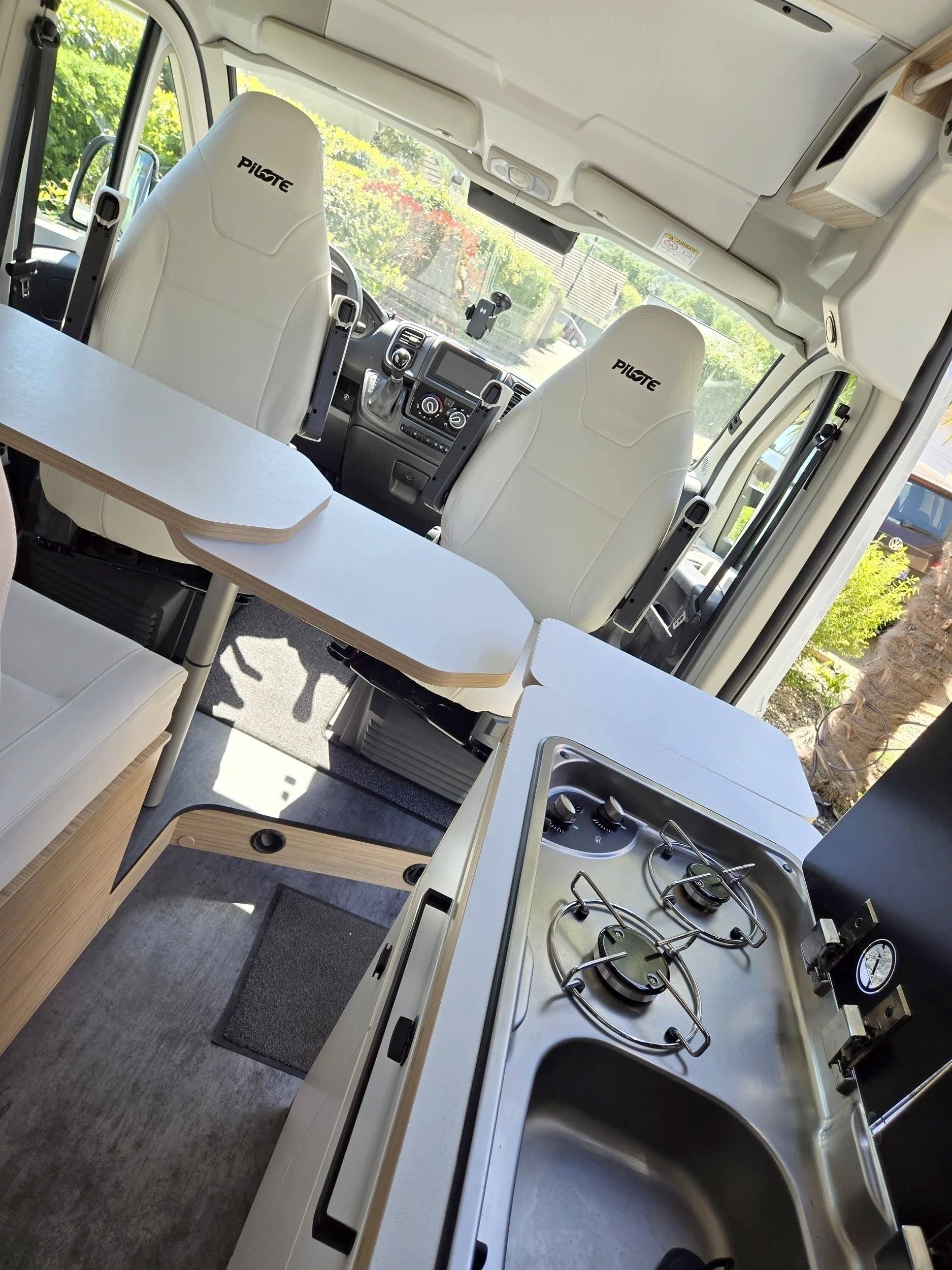 Pilote V630J