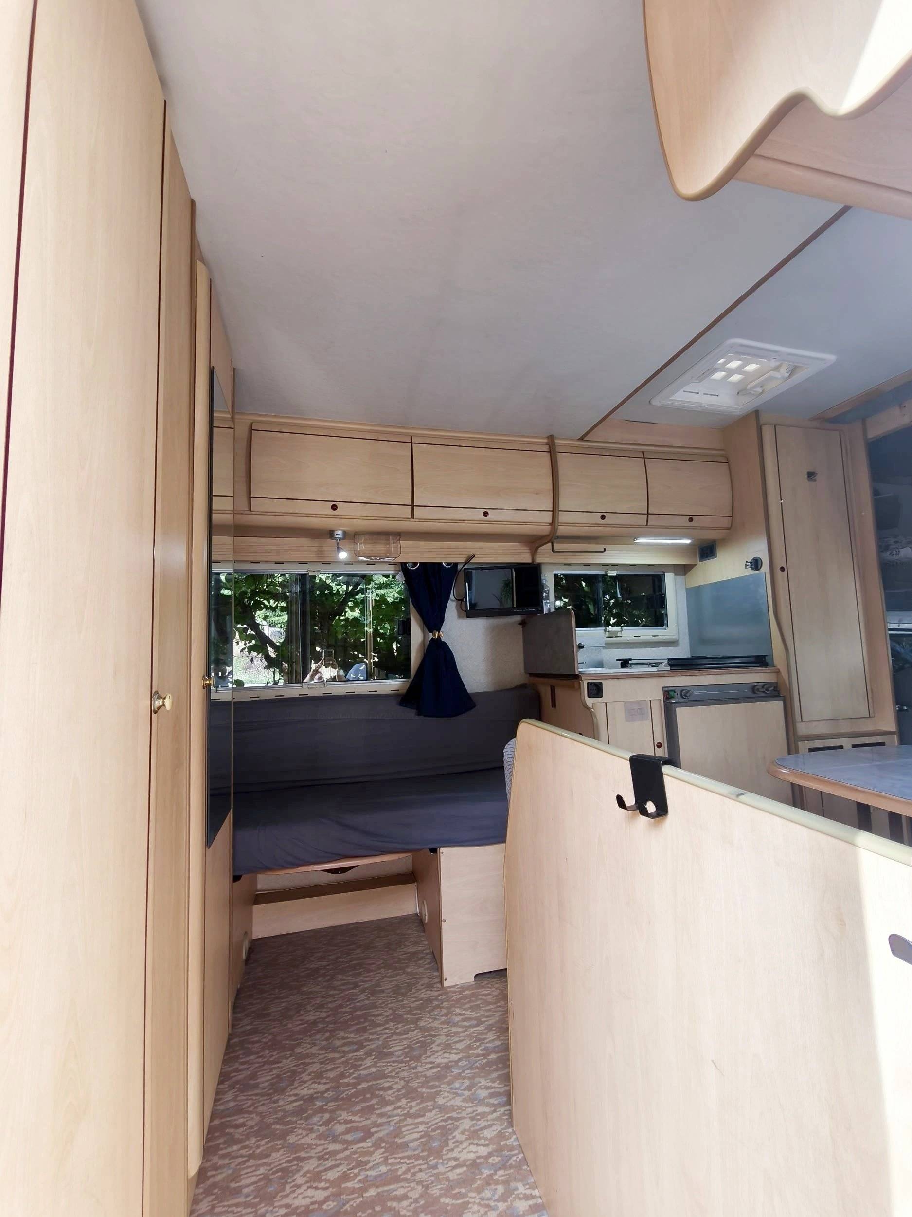 Pilote Transit 2,5 l 76 ch