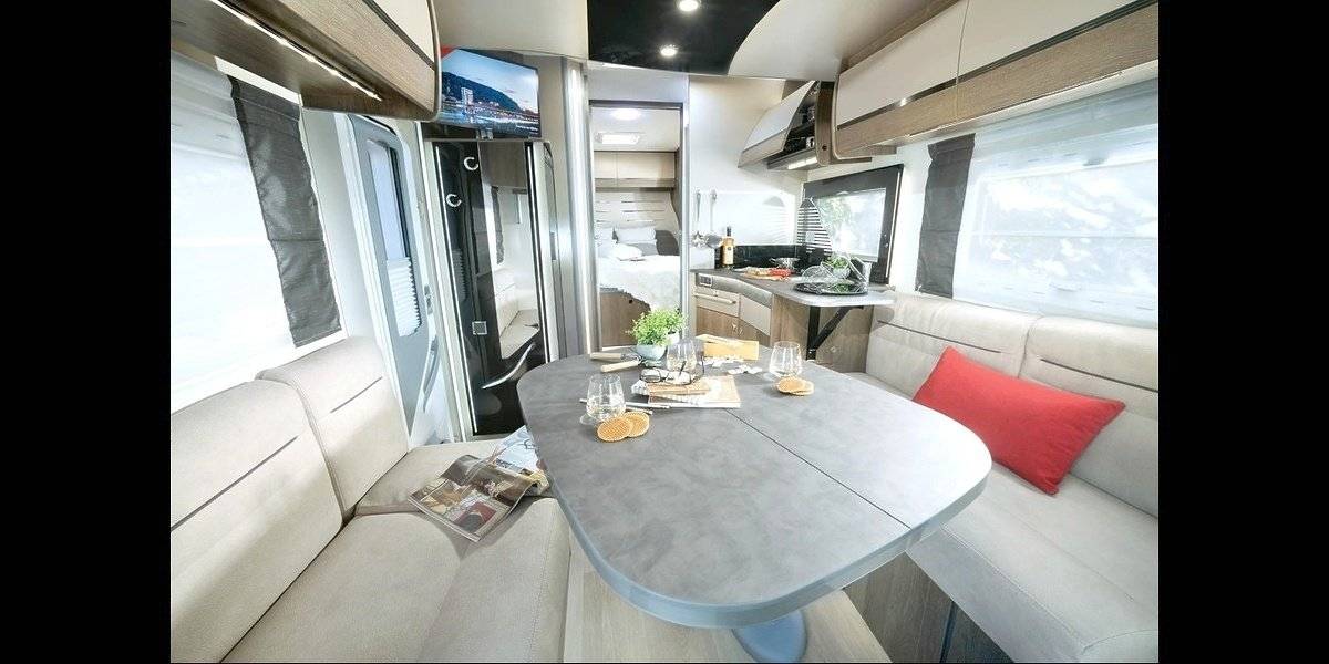 Challenger 348 XLB Graphite