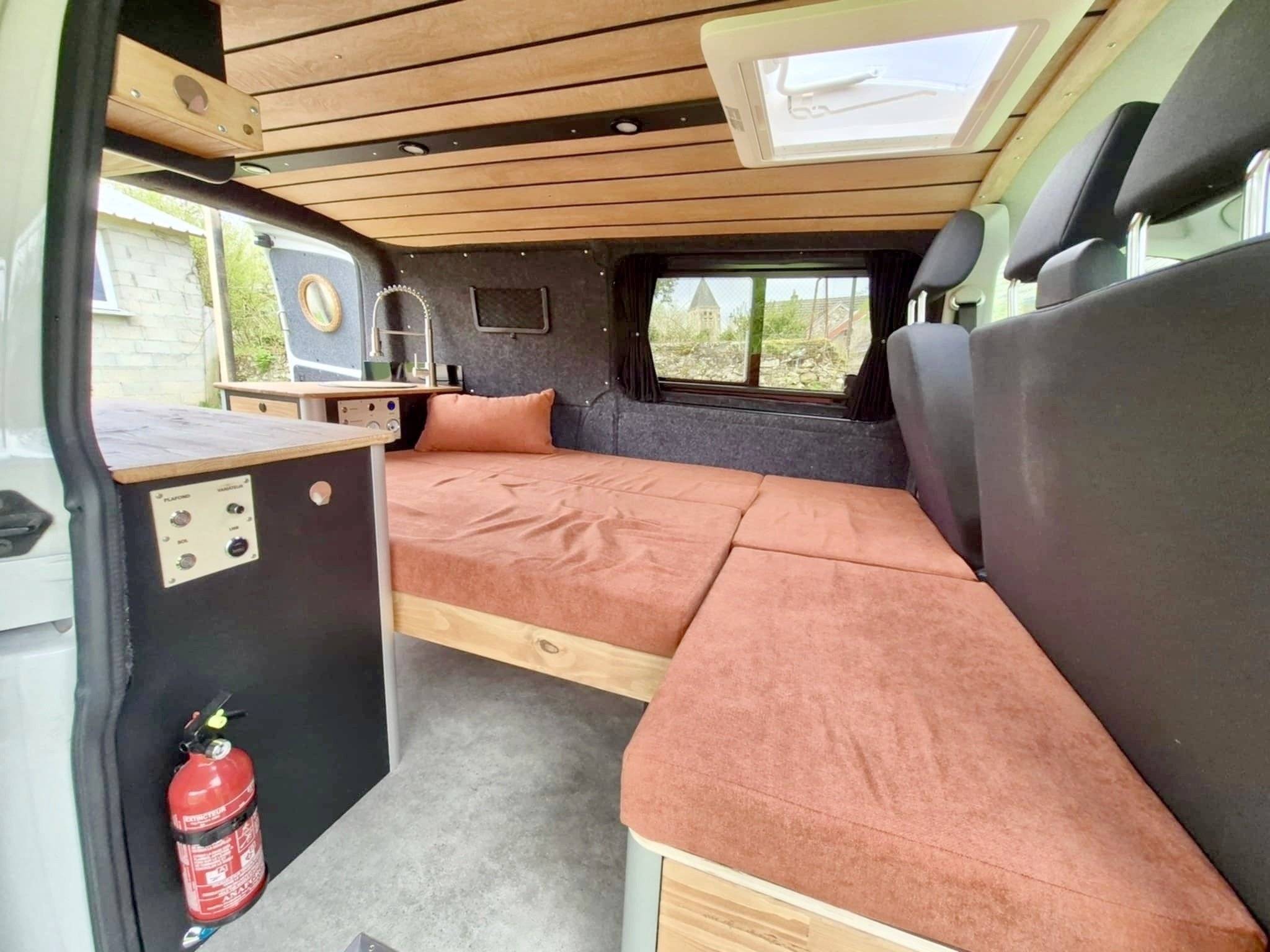 Volkswagen T6 2,0 l TDI 150 ch