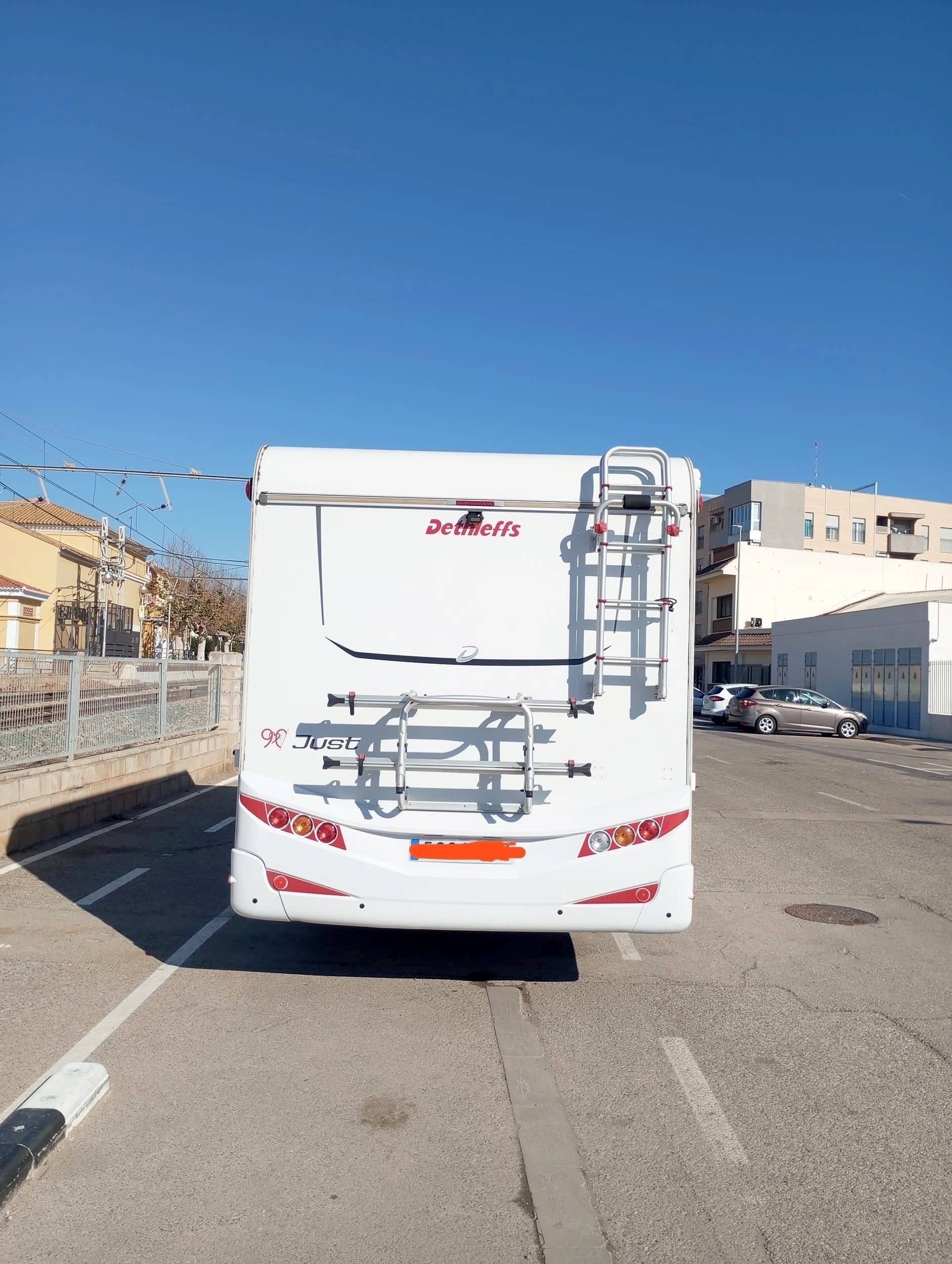 Dethleffs Just T - 7052 DBM