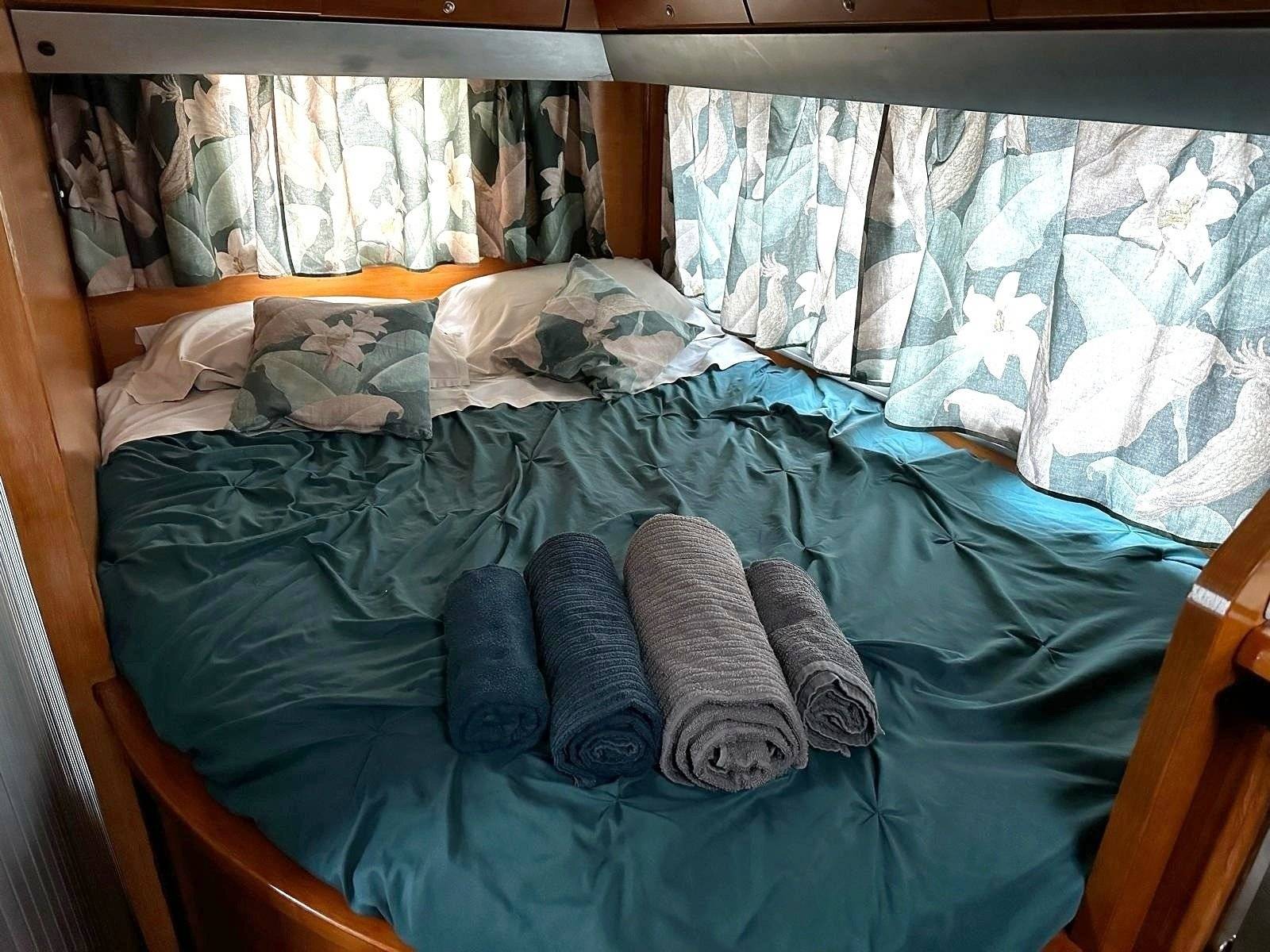 Couchages Fiat Ducato 2.8 JTd - Yescapa