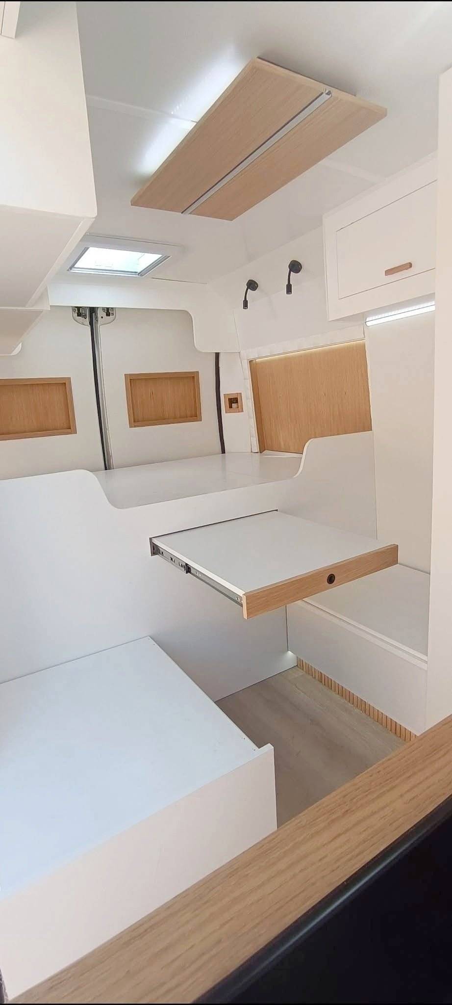 Comedor Opel Movano - Yescapa