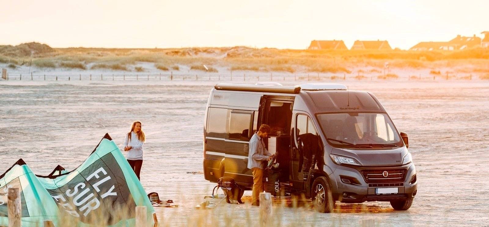 Vista del vehicle angle davanter Fiat Cliff - Yescapa