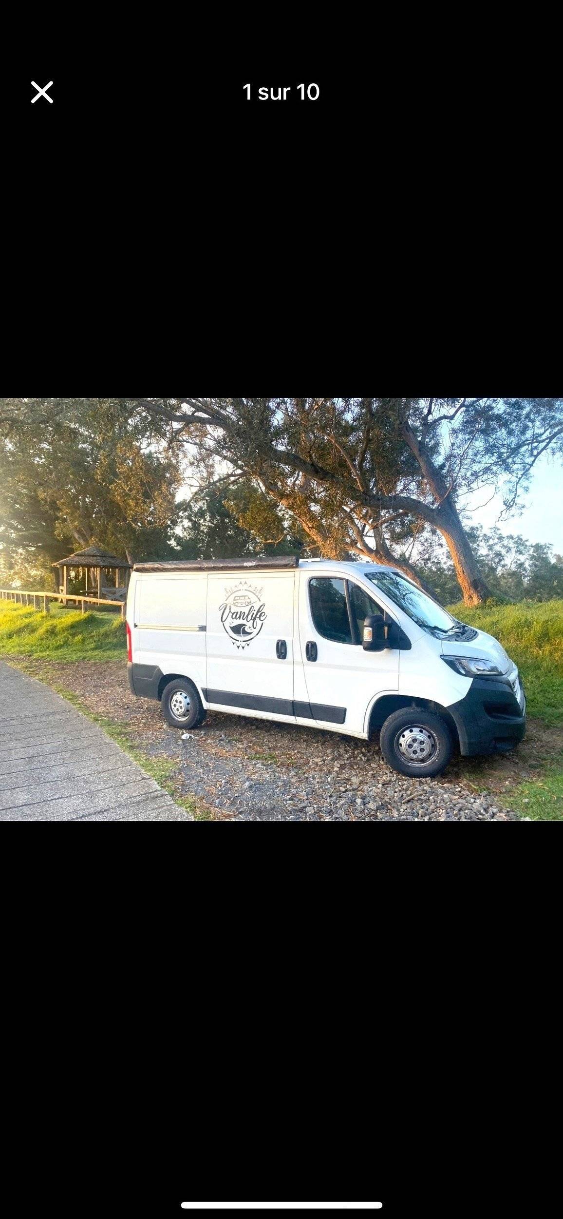 schräge Vorderansicht Peugeot Boxer 2.2 BlueHdi - Yescapa