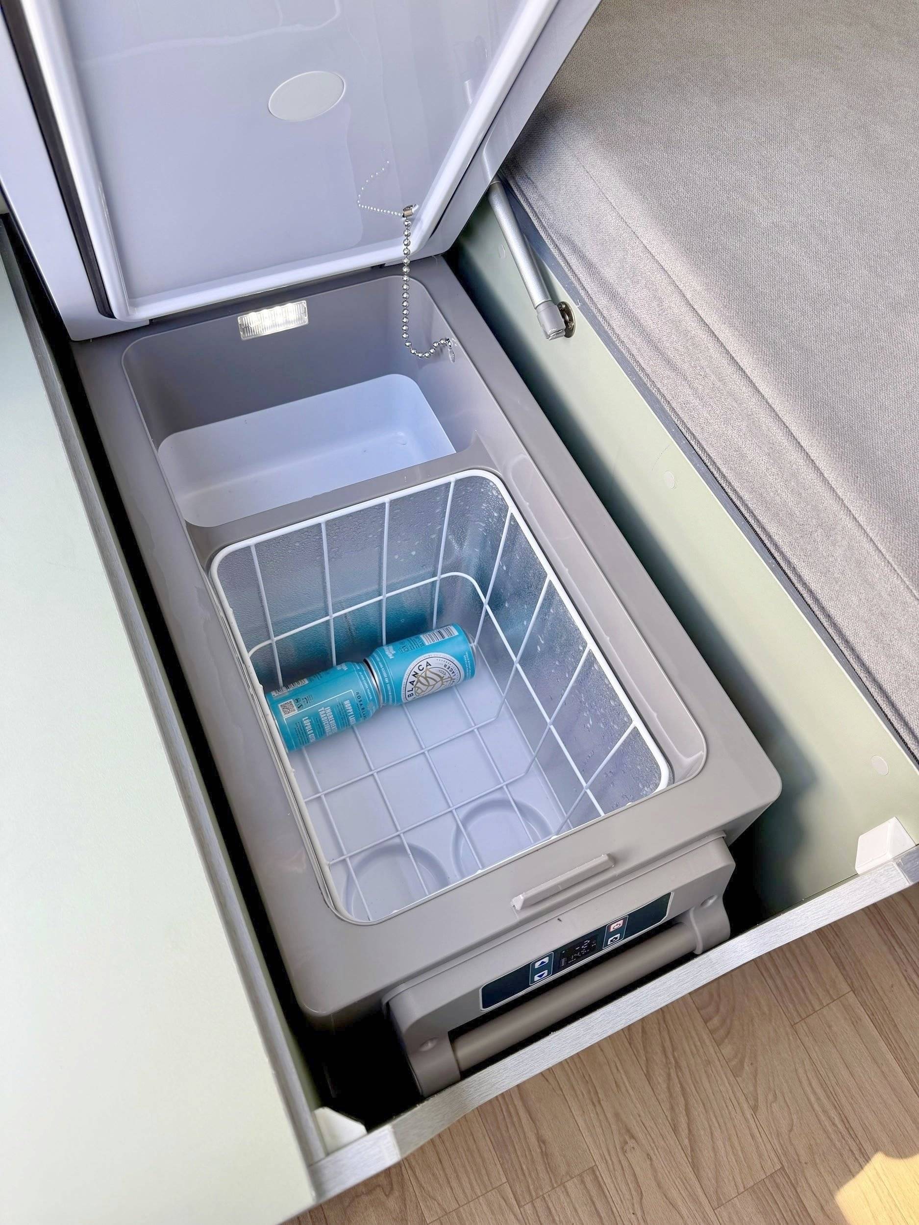 Mobilvetta 244BAMAB AXC MOBILVETTA DESIGN MDF3