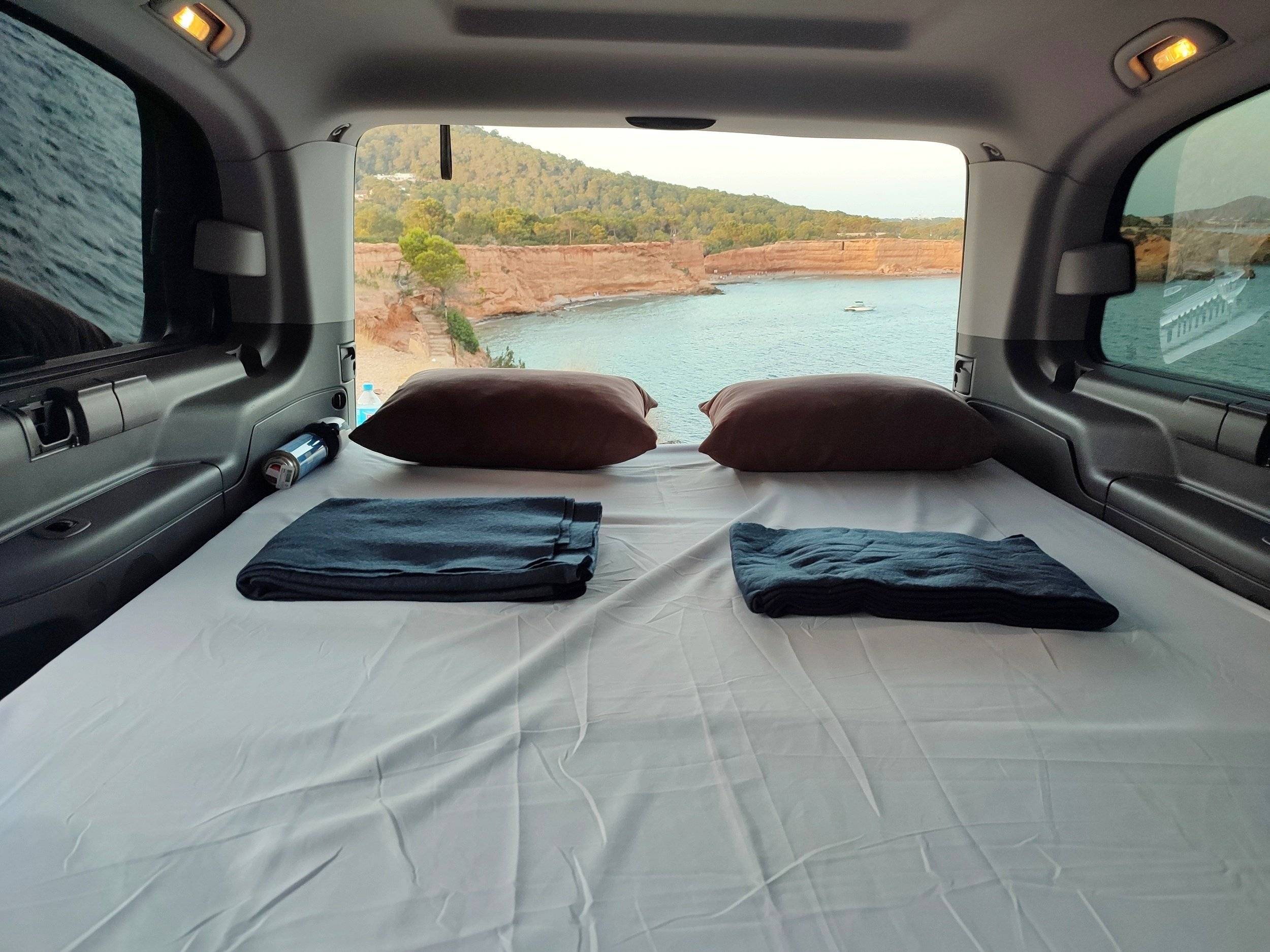 Couchages Mercedes - Yescapa