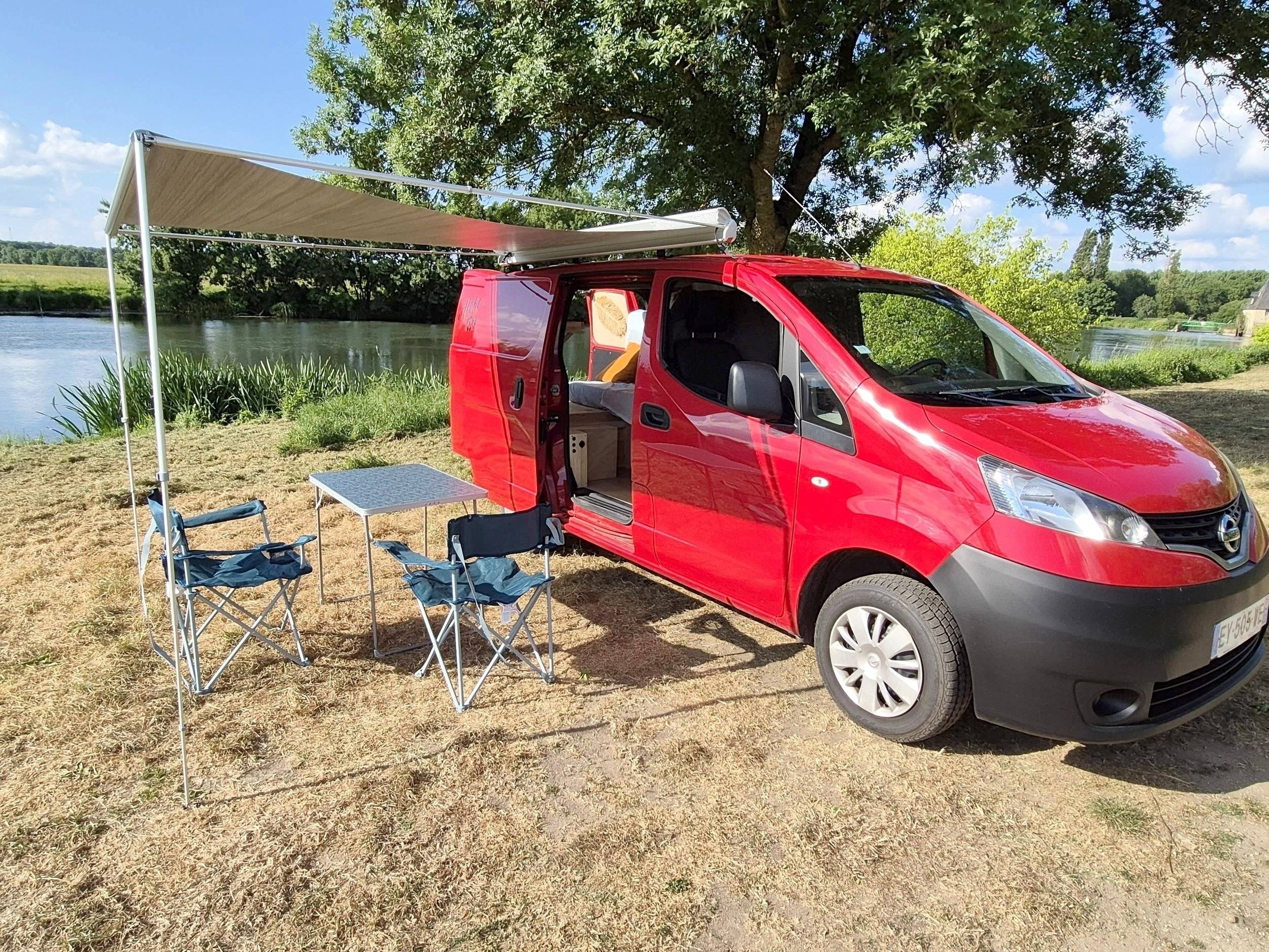 Nissan NV200