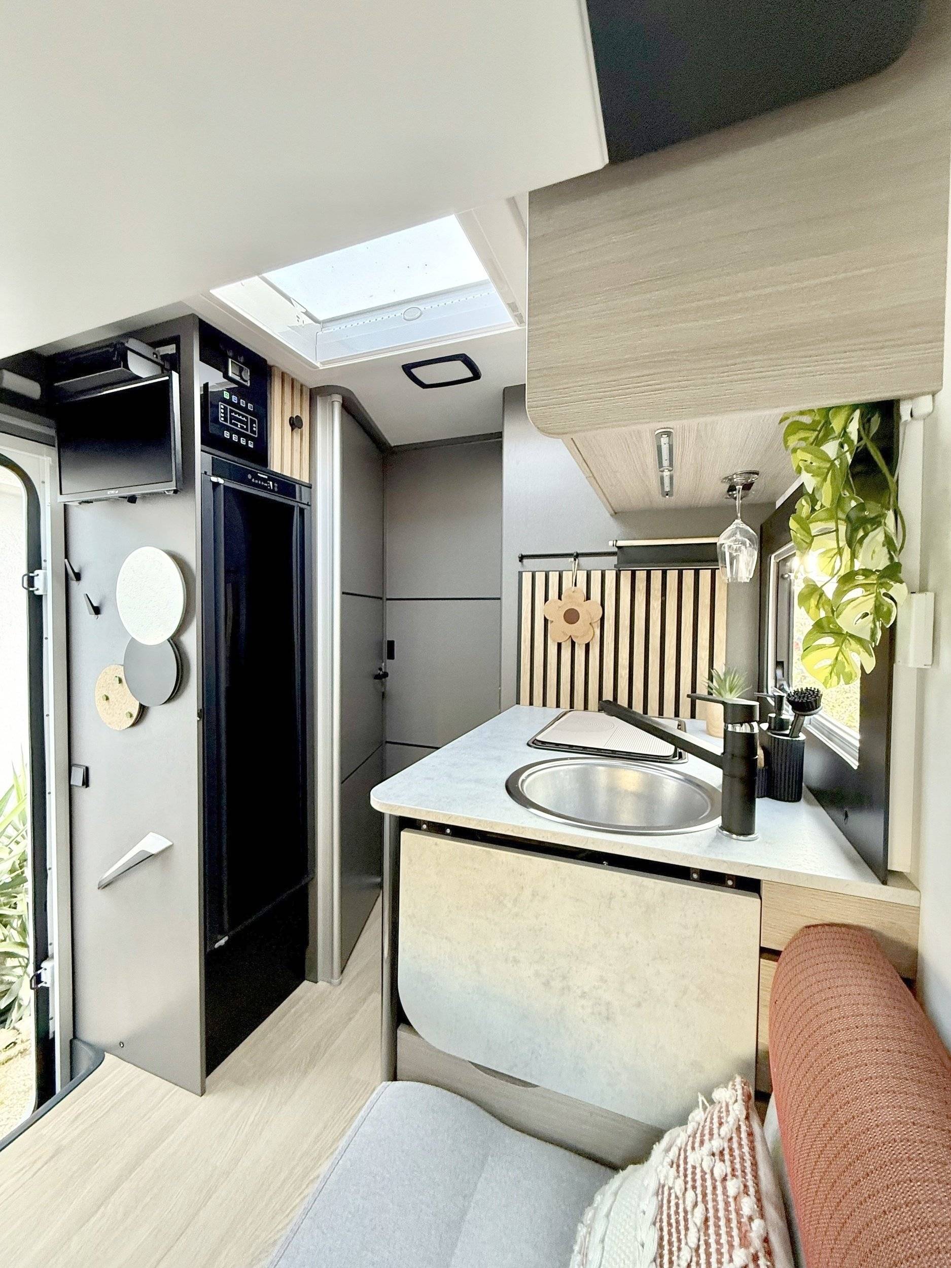 Challenger 2,3 l 140ch