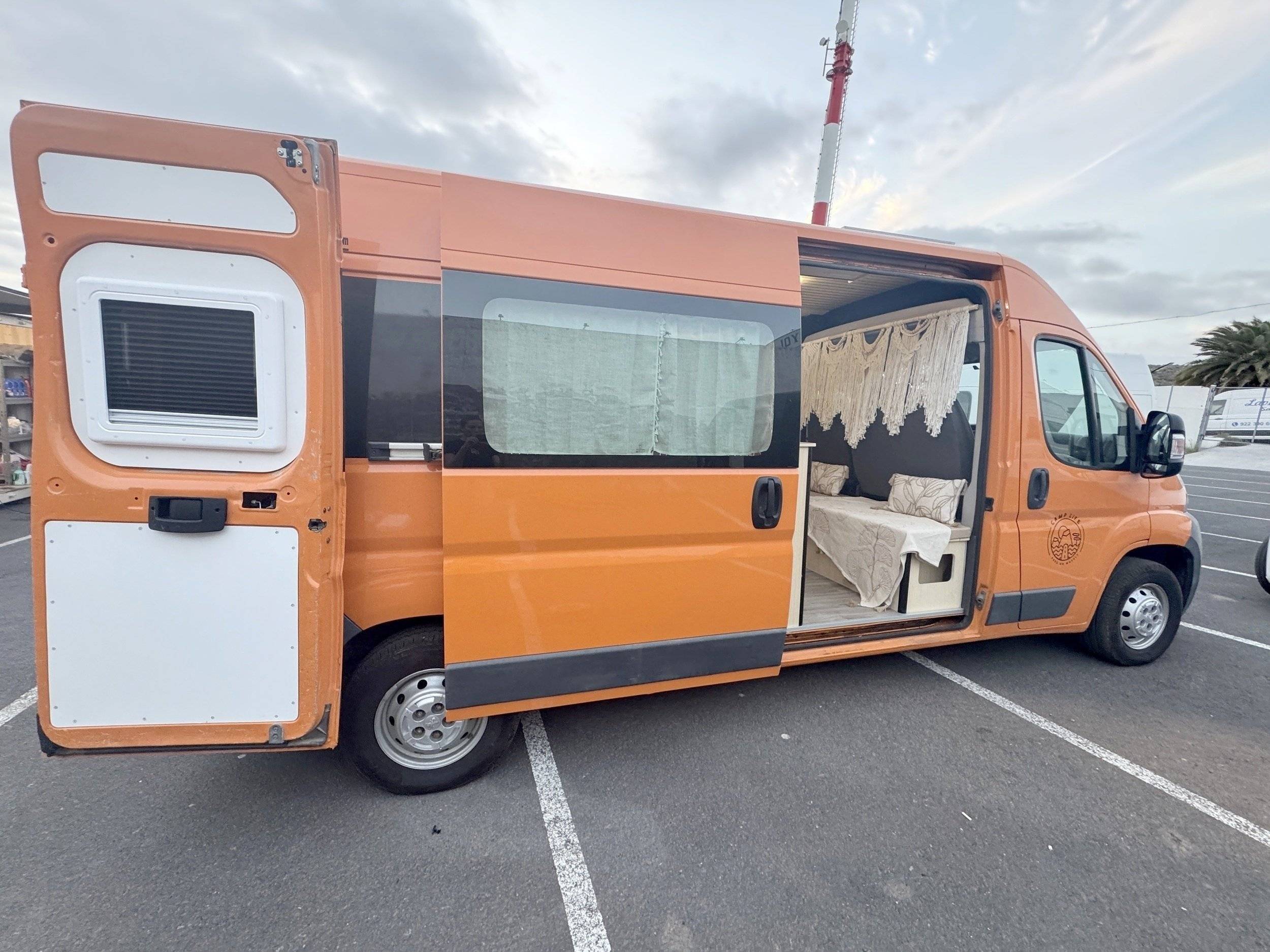 Peugeot Boxer 2,2 l 120 ch.