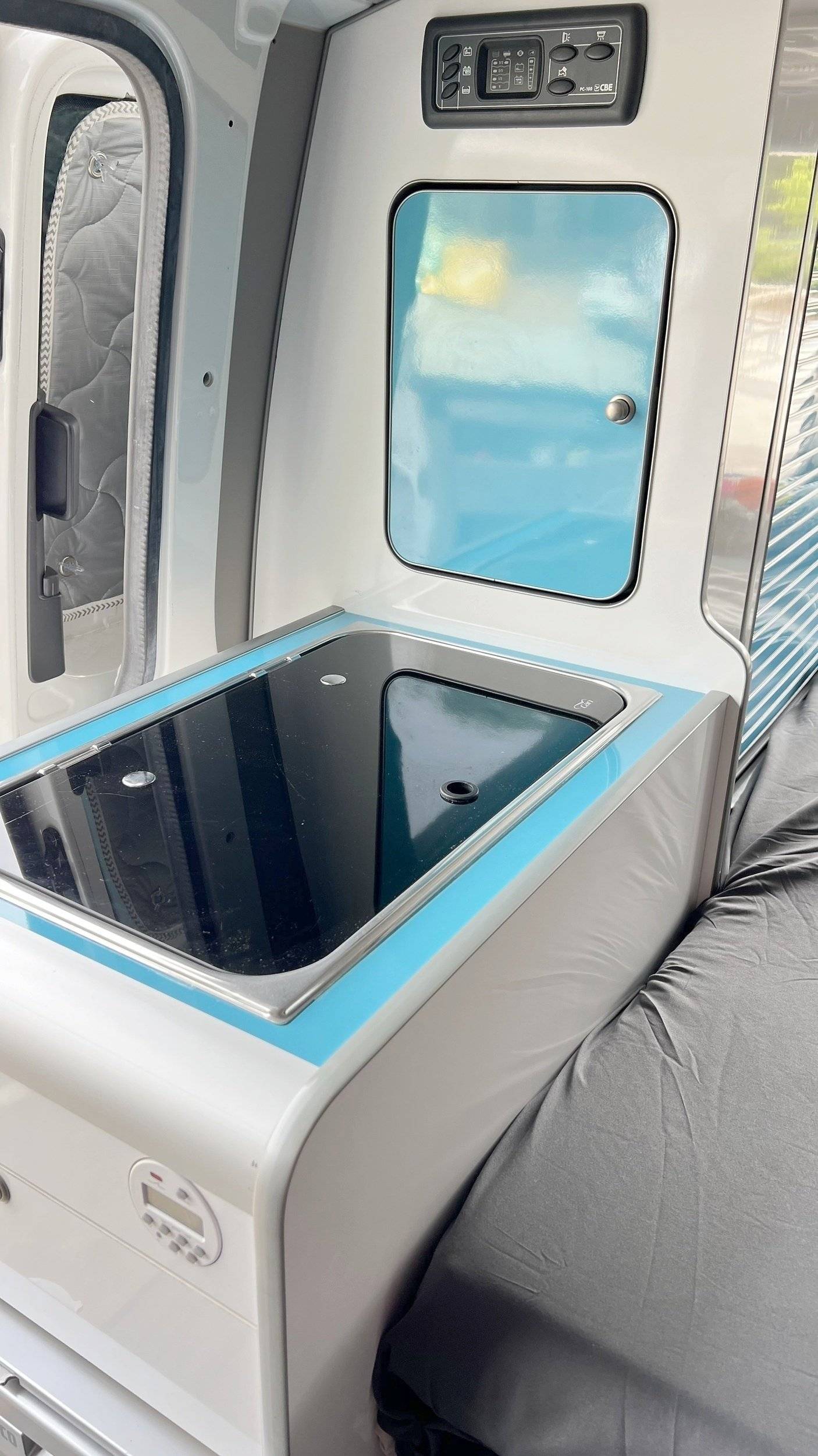 Volkswagen T6 2 l 102 ch