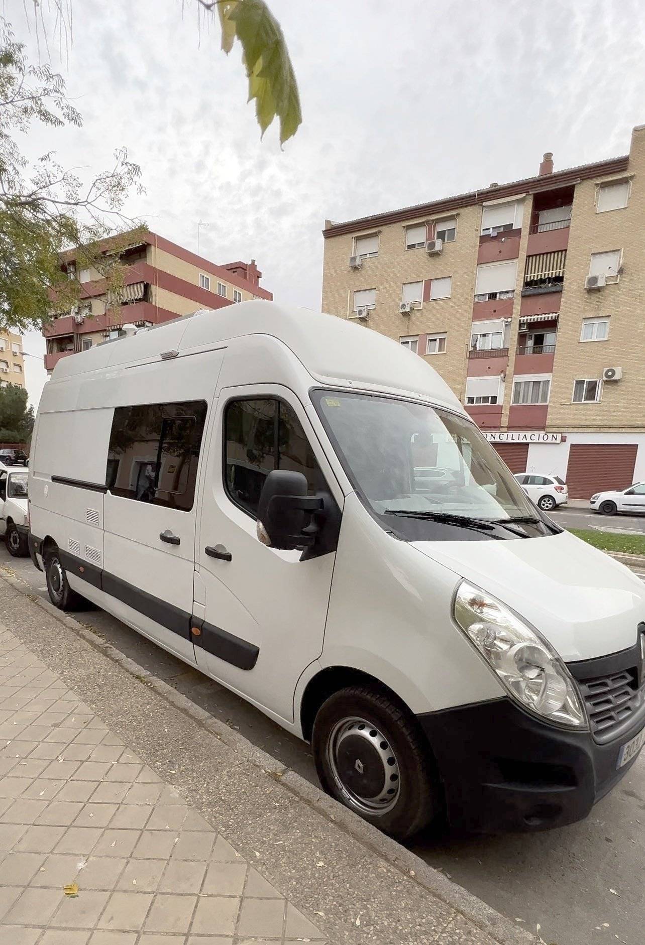 Renault Master 2,3 l 125 ch