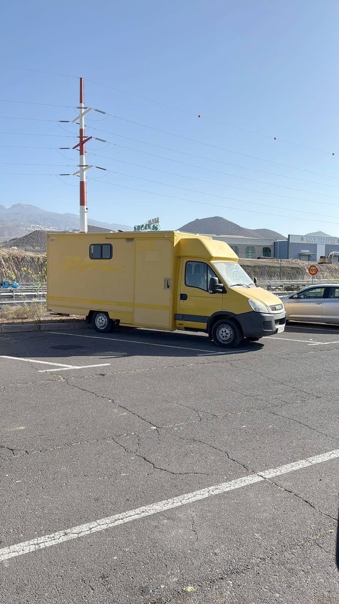 schräge Vorderansicht Iveco - Yescapa