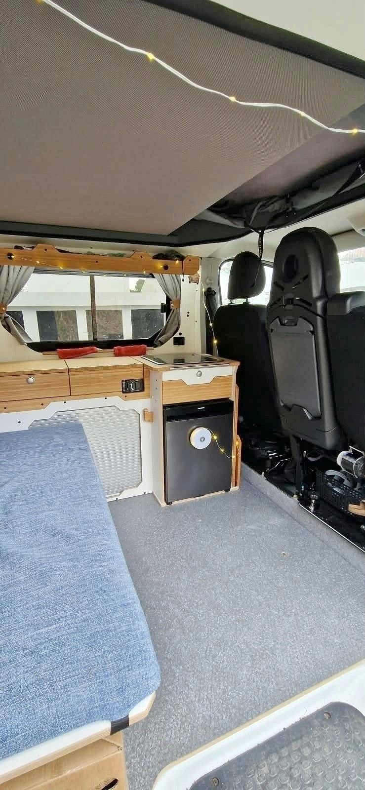 Dinette Renault - Yescapa
