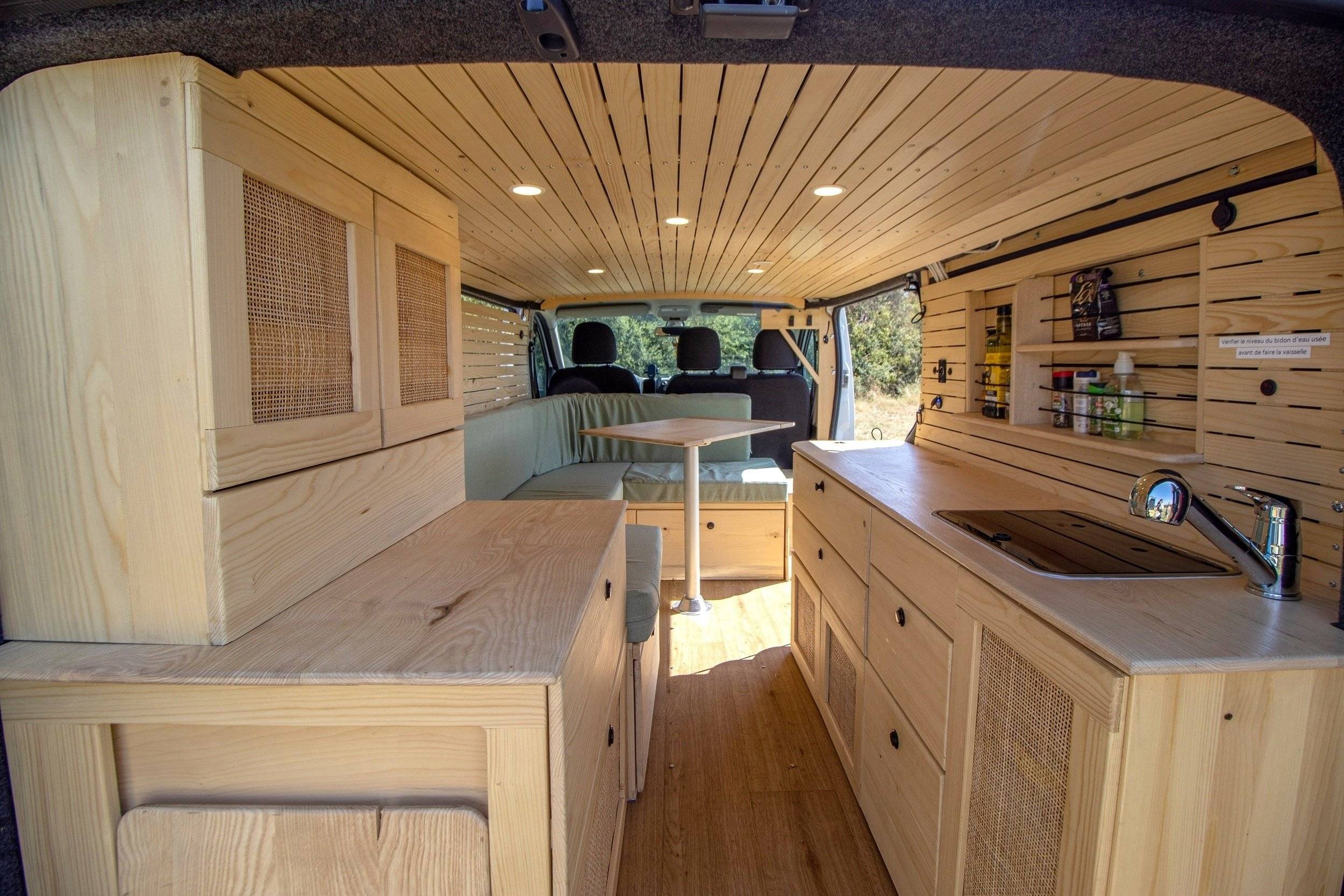 Opel Vivaro 1,6 l 120 ch