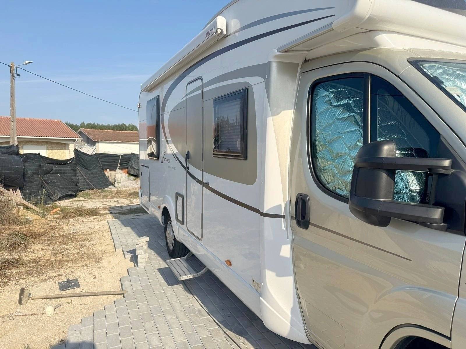 Bürstner Bürstner Ixeo time 720