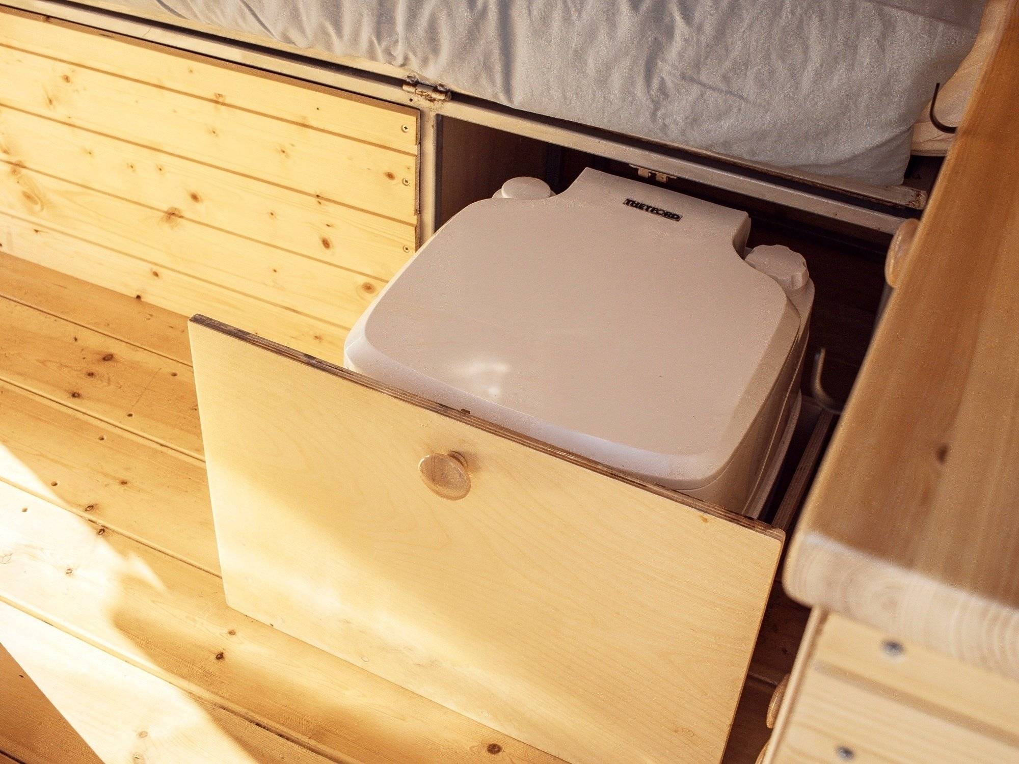 L300 Mitsubishi L300