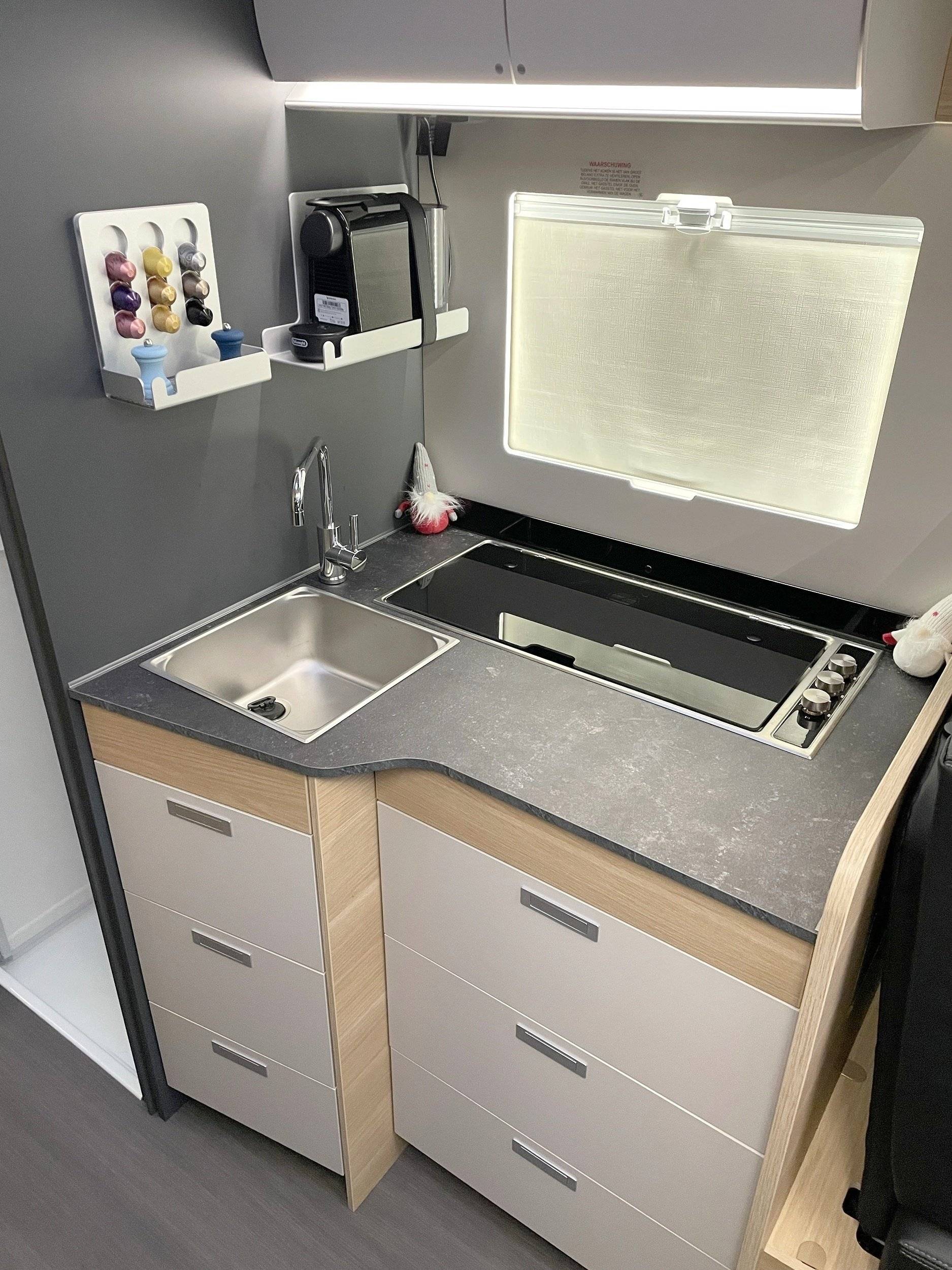 Adria Adria Matrix Axess 650 DC