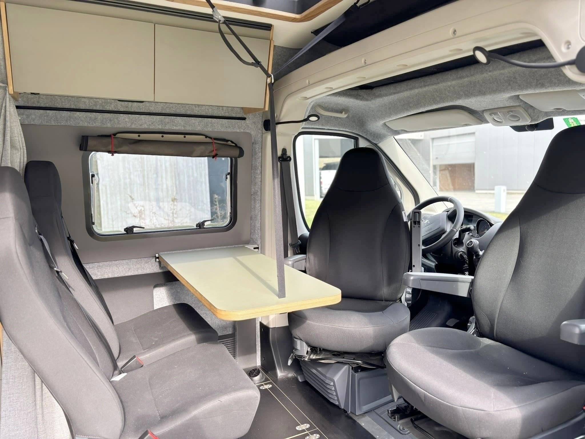 Rocket Camper 