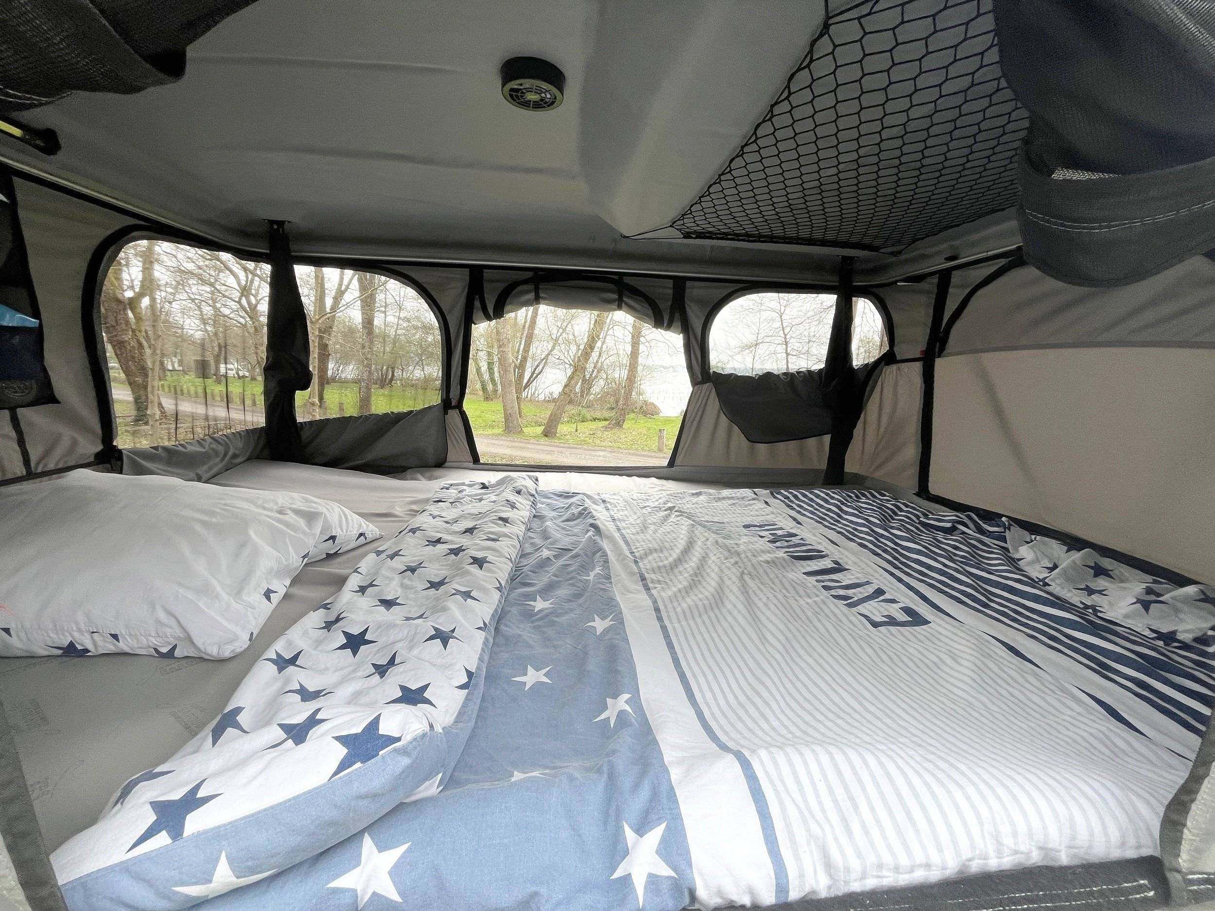 Concept Van Loisirs Expert 180 ch eat8