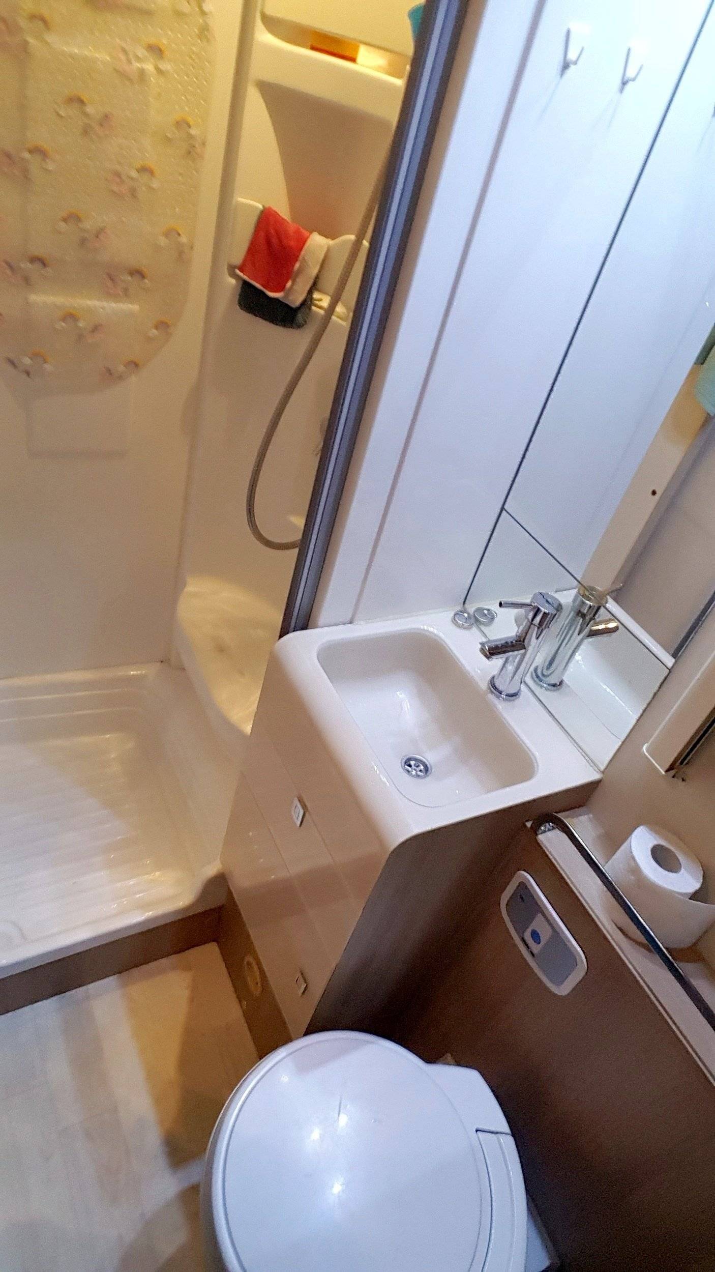 Riviera garage 2,3 l 130 ch