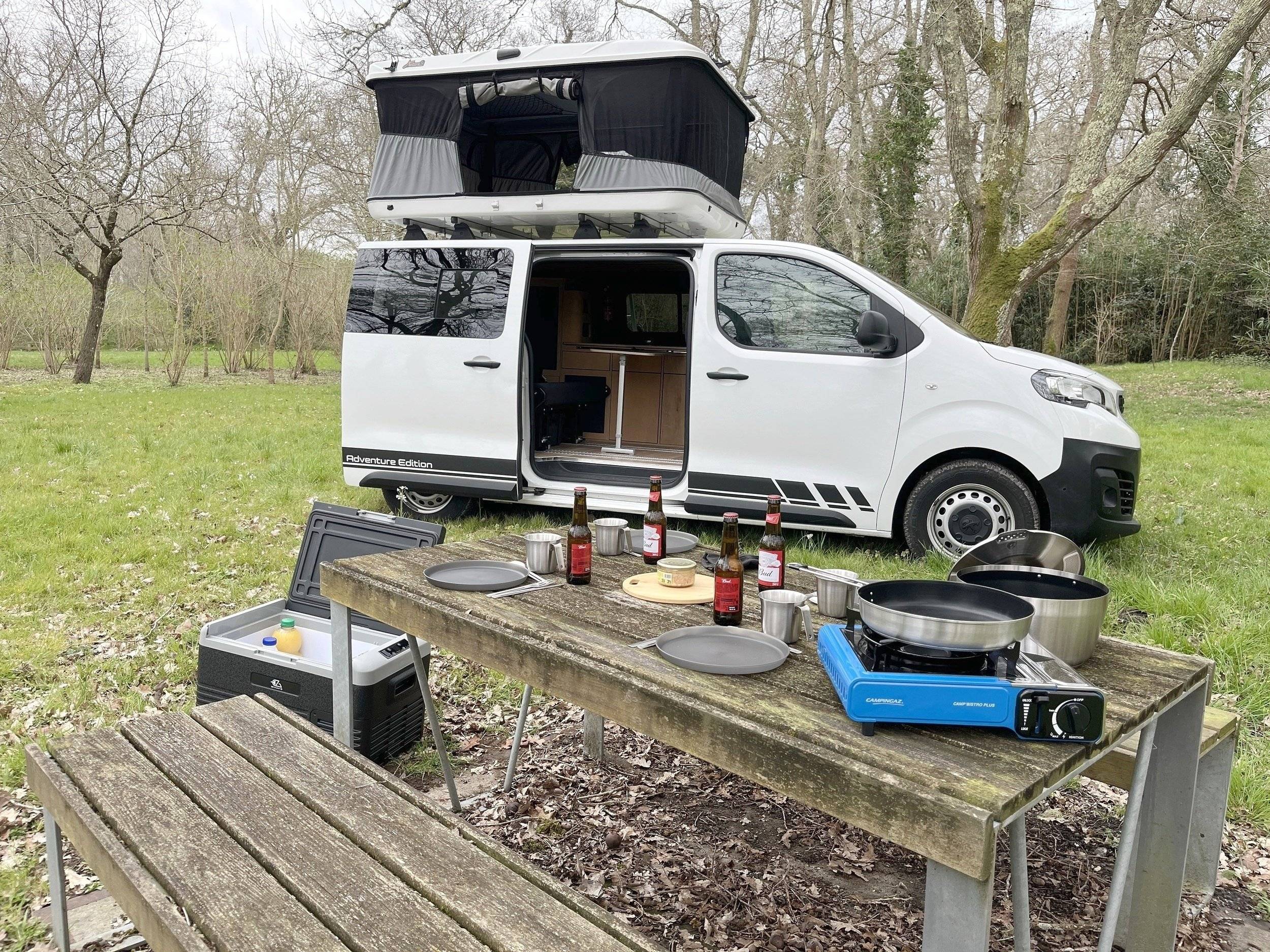 Concept Van Loisirs Expert 180 ch eat8