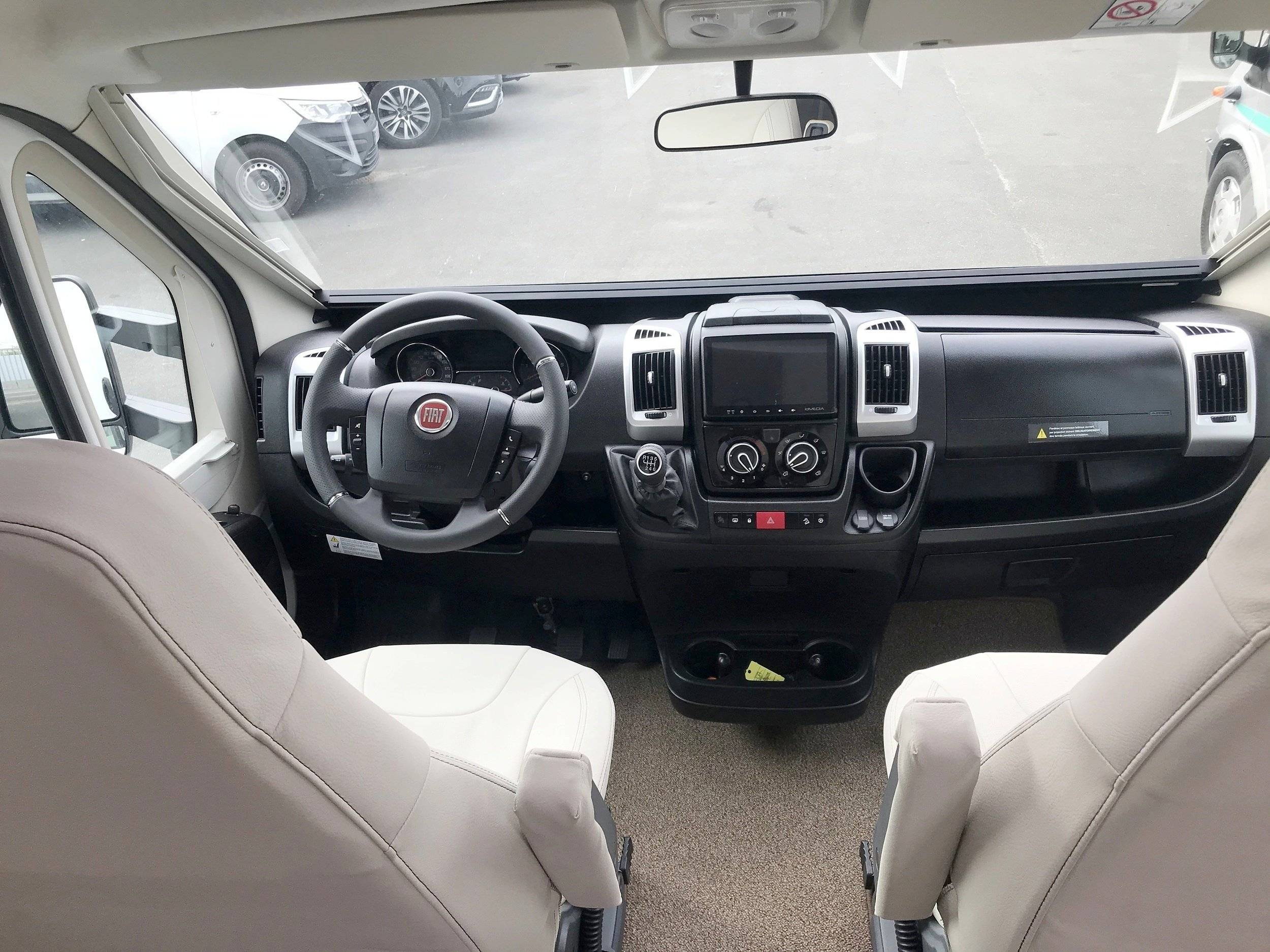 Pilote P746 ESSENTIEL