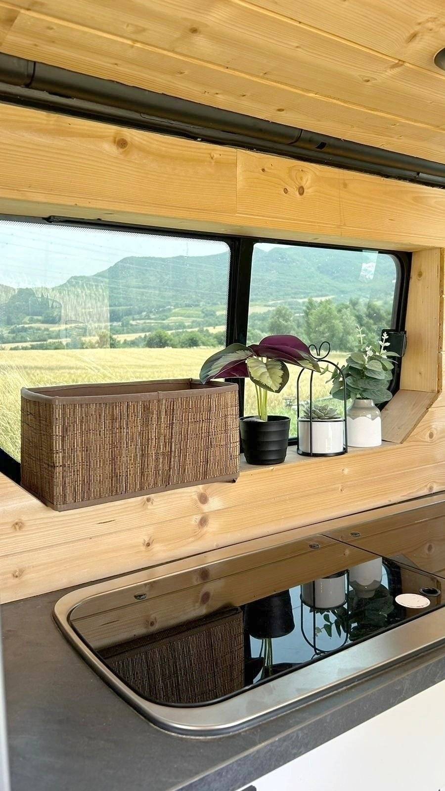 3 C Cartier/Brisebras RENAULT TRAFIC III 1.6 ENERGY DCI 145 TWIN TURBO EU6 L1H1 2.7T