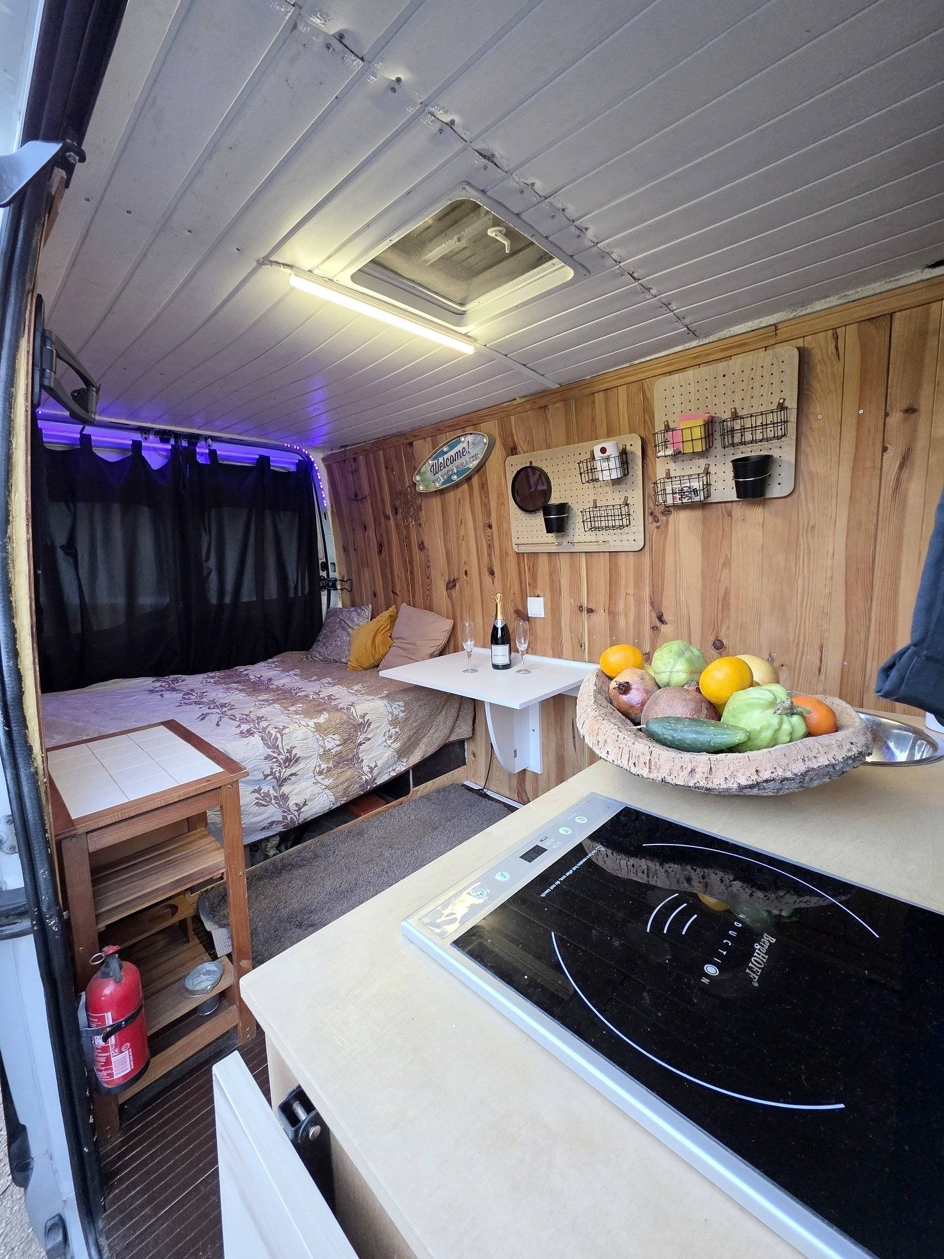 Dinette Renault - Yescapa